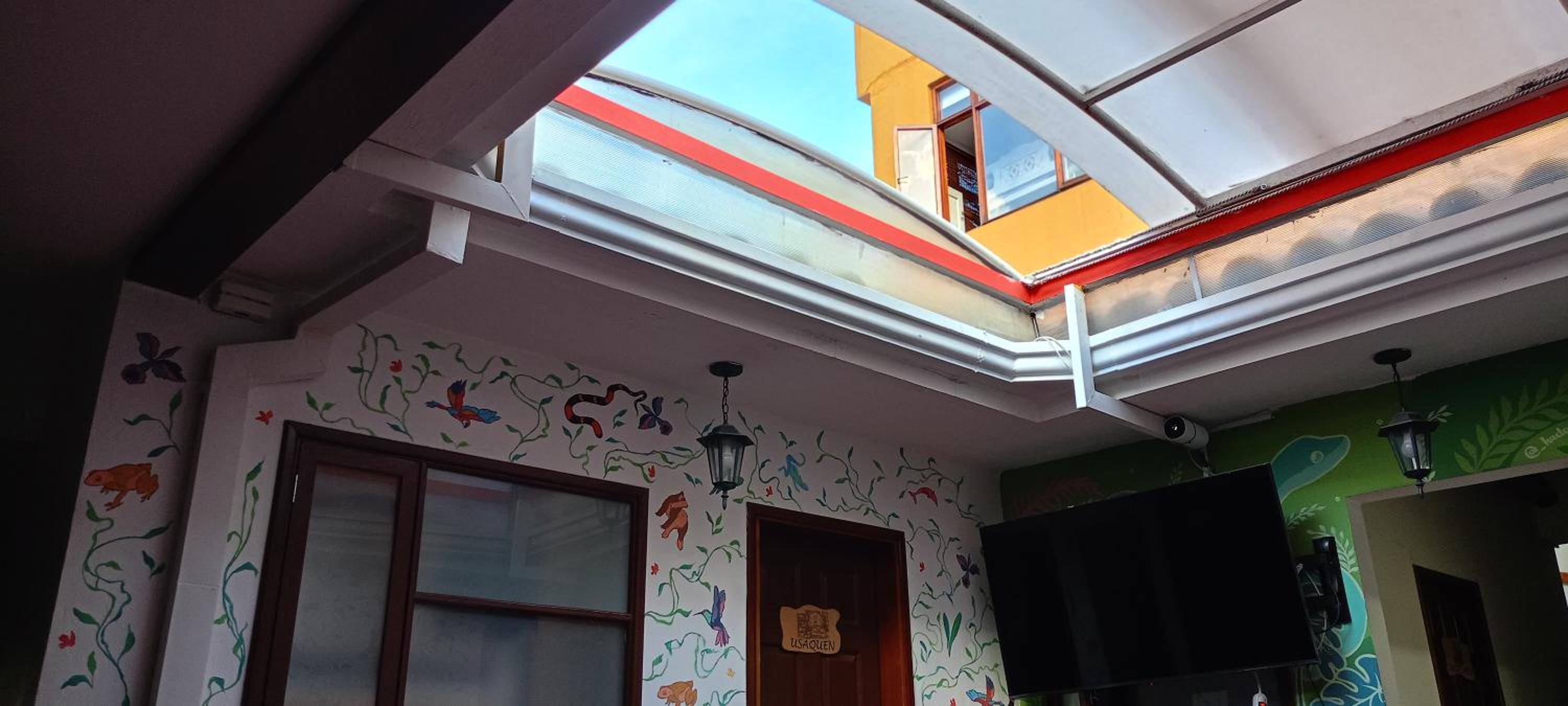 Usaquen Station Hostel - Property Image 12