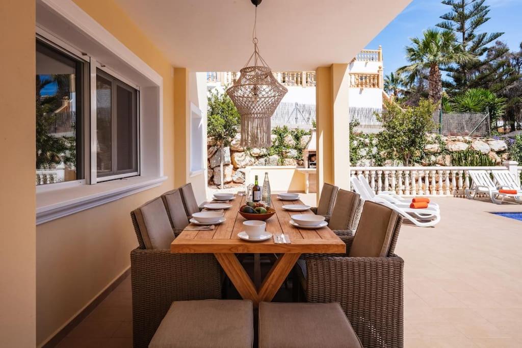 Villa Llesna 5 bedroom villa in Javea view 3