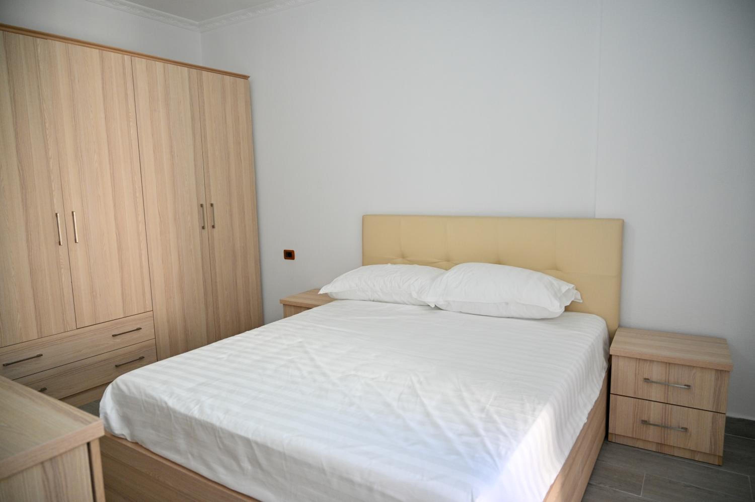 Elite Apartments
