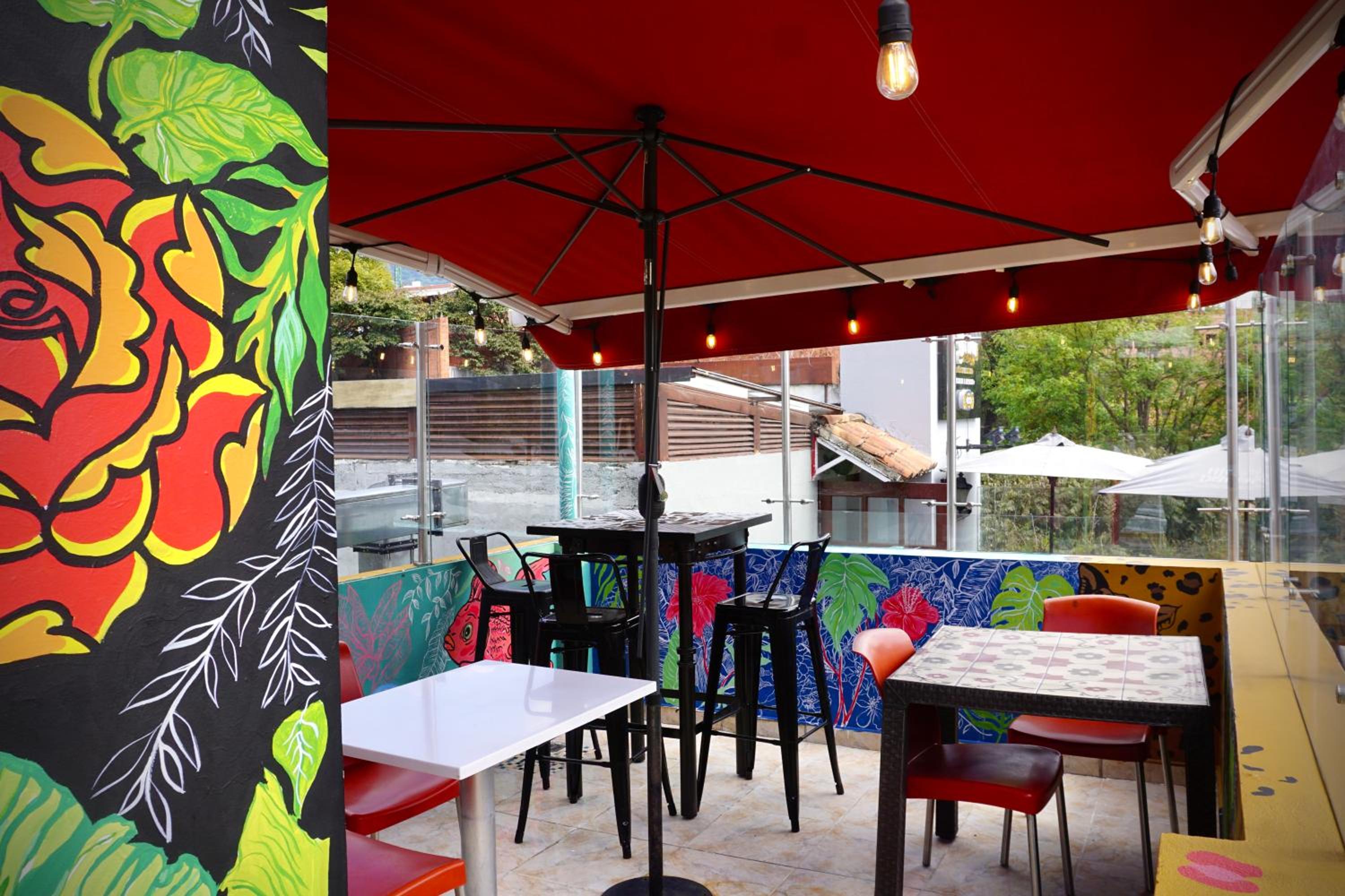 Usaquen Station Hostel - Property Image 43