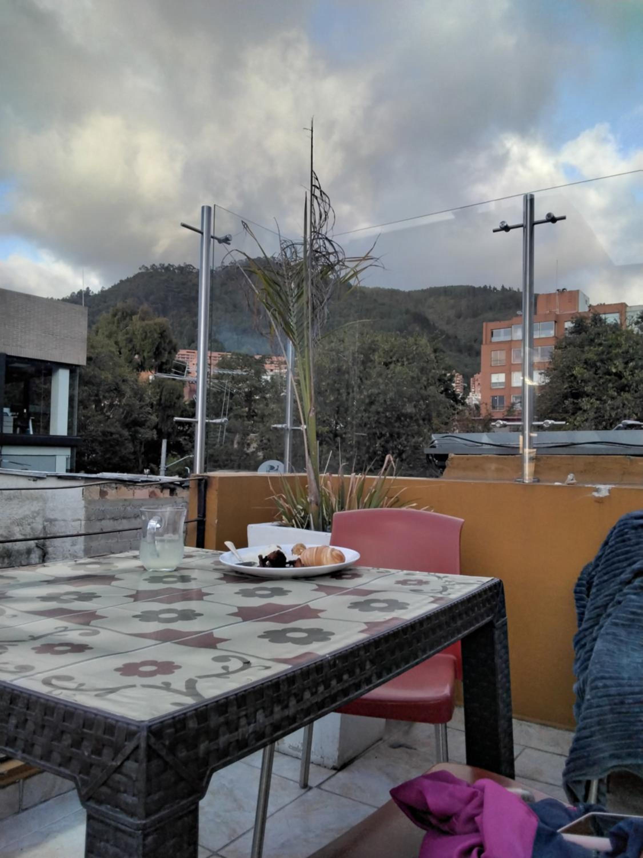 Usaquen Station Hostel - Property Image 42