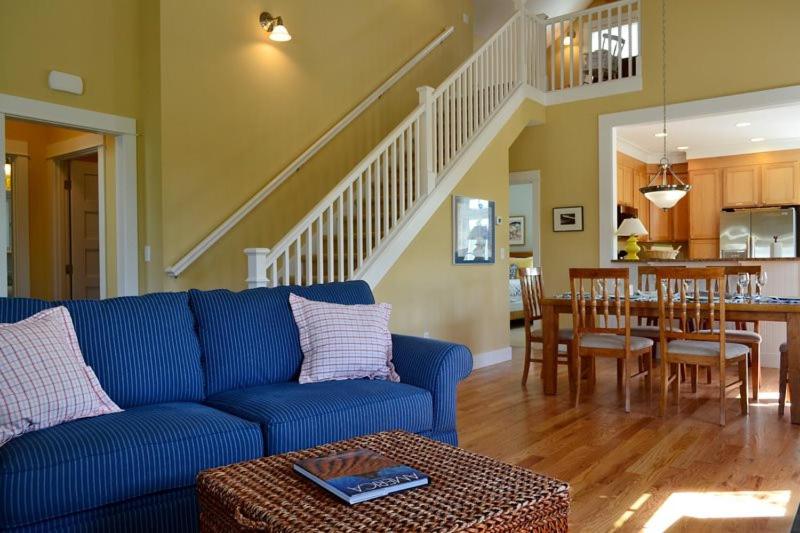 Beachcomber at Seabrook Hospitality view 3