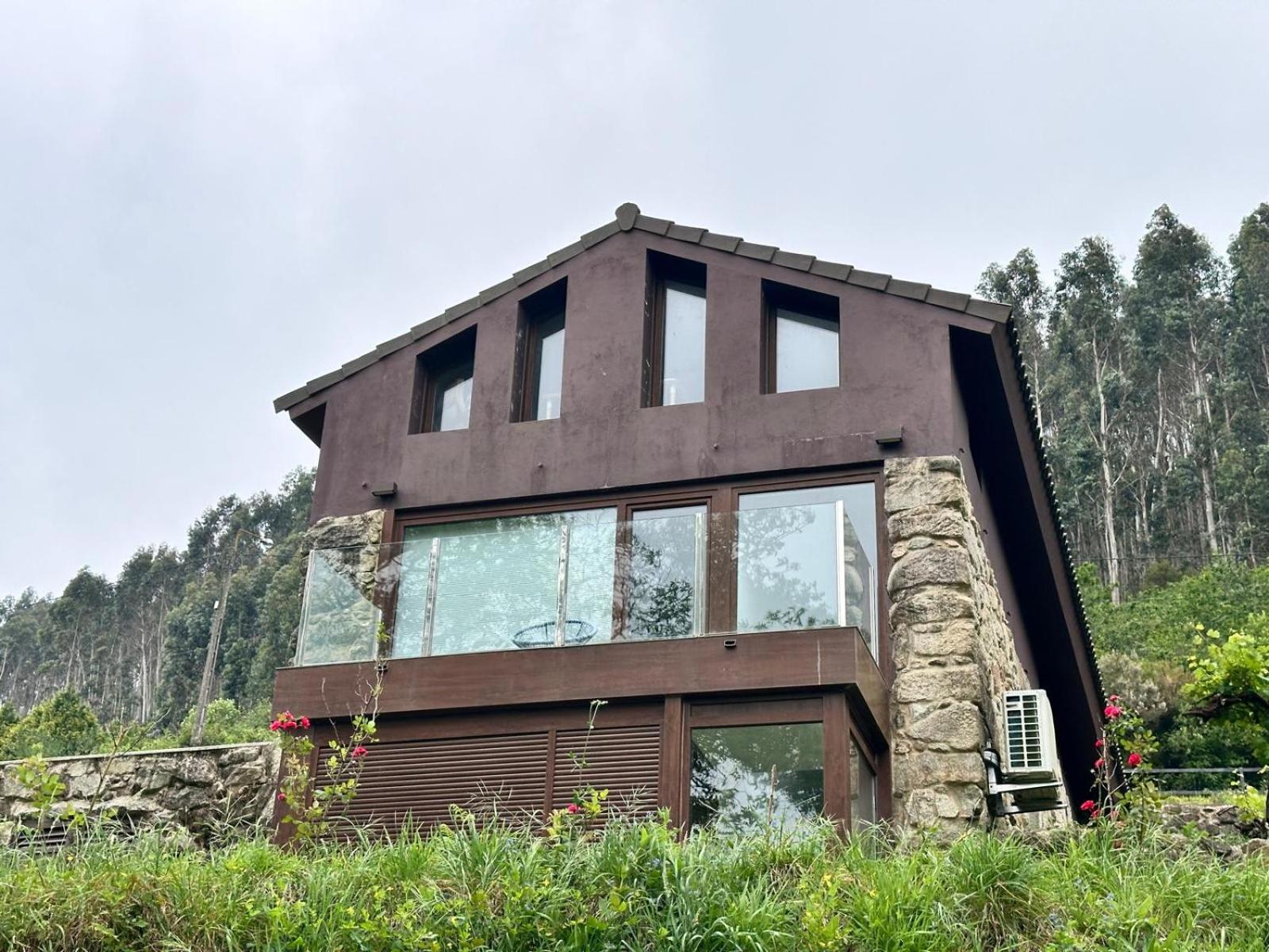 Chalet con piscina Gondomar