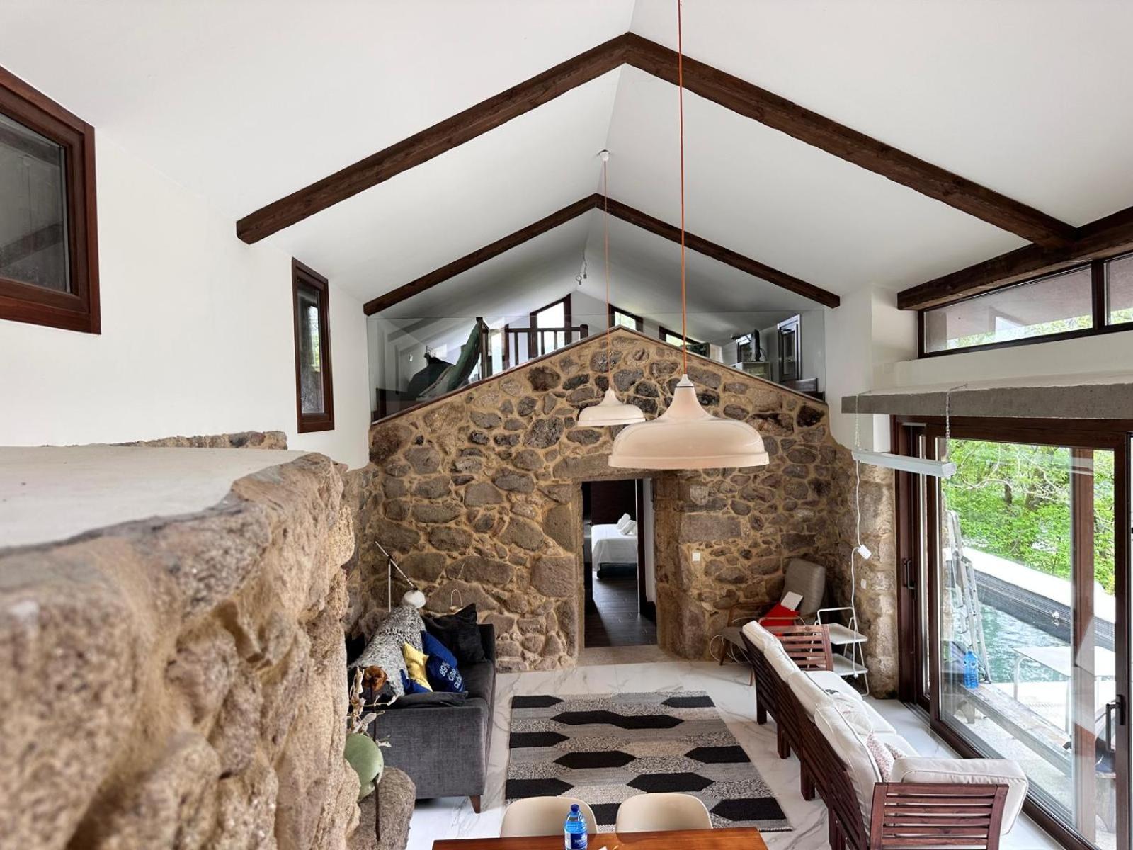 Chalet con piscina Gondomar