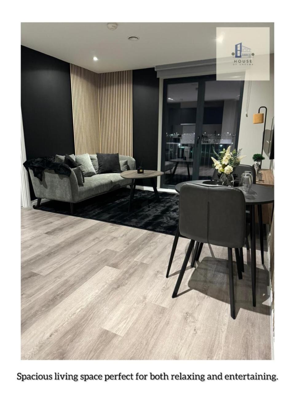 Your Leeds Heritage Base Flat 120 Serenity view 3