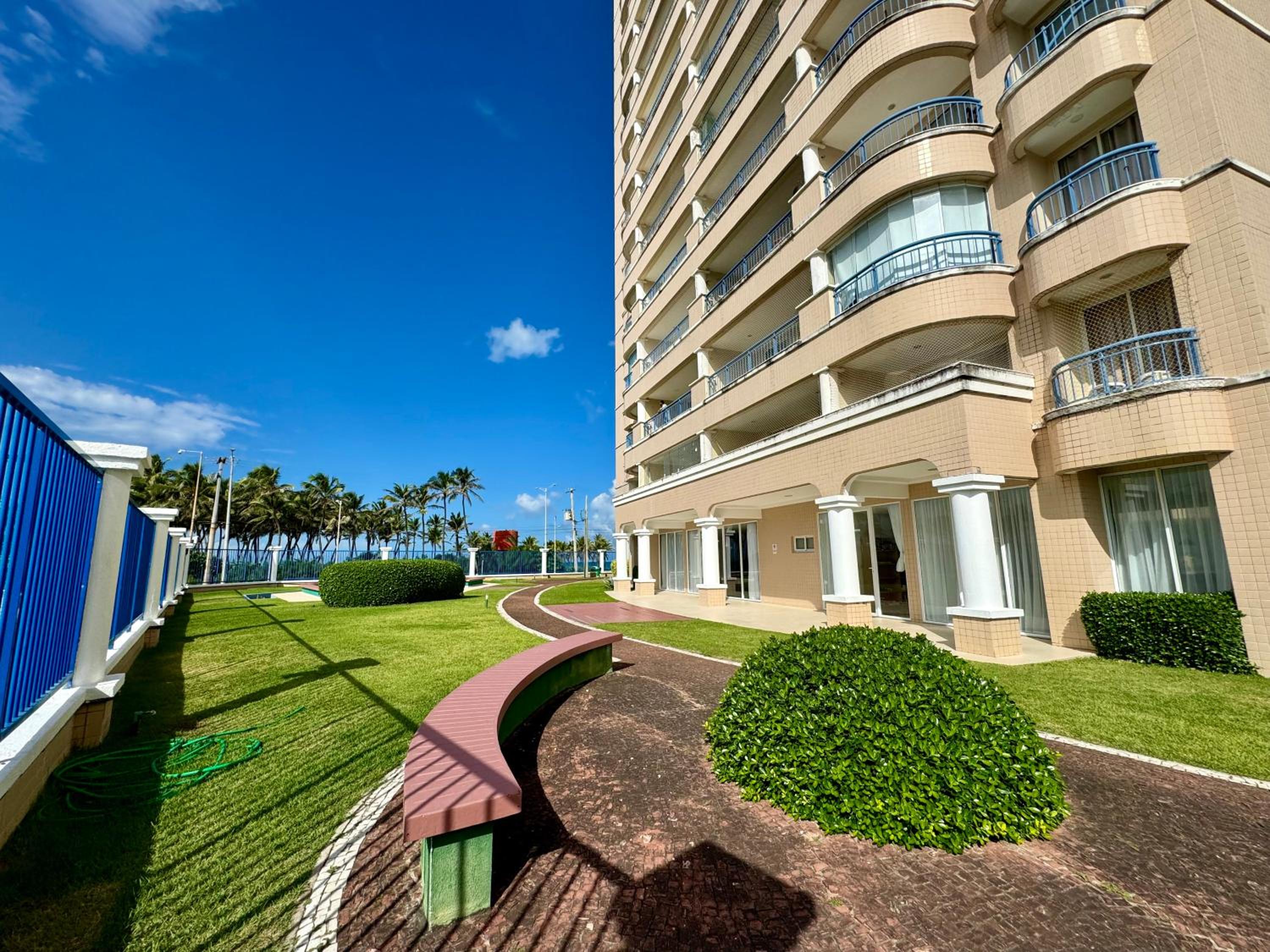 Hotel AllMar Flats - Apartamentos frente mar - Beach Village - Image 1