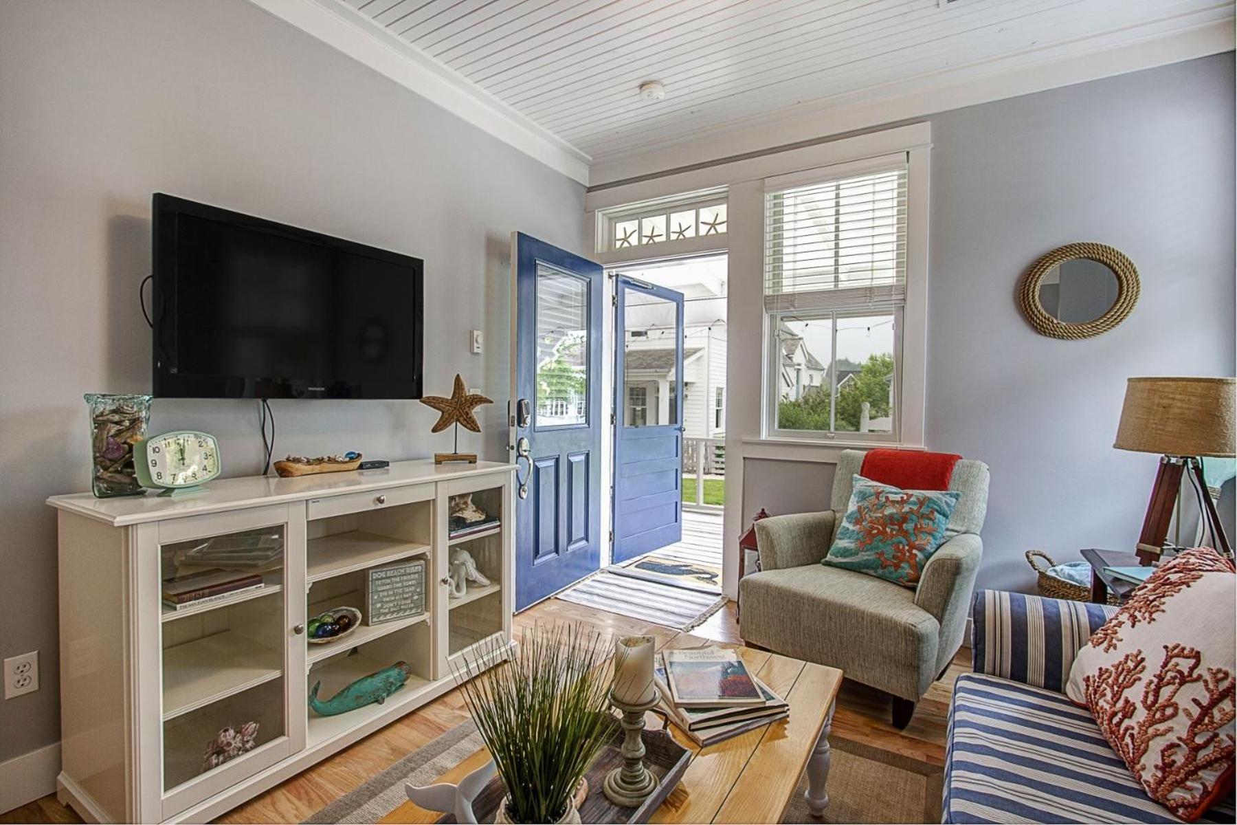 Captain Morgans by Seabrook Hospitality