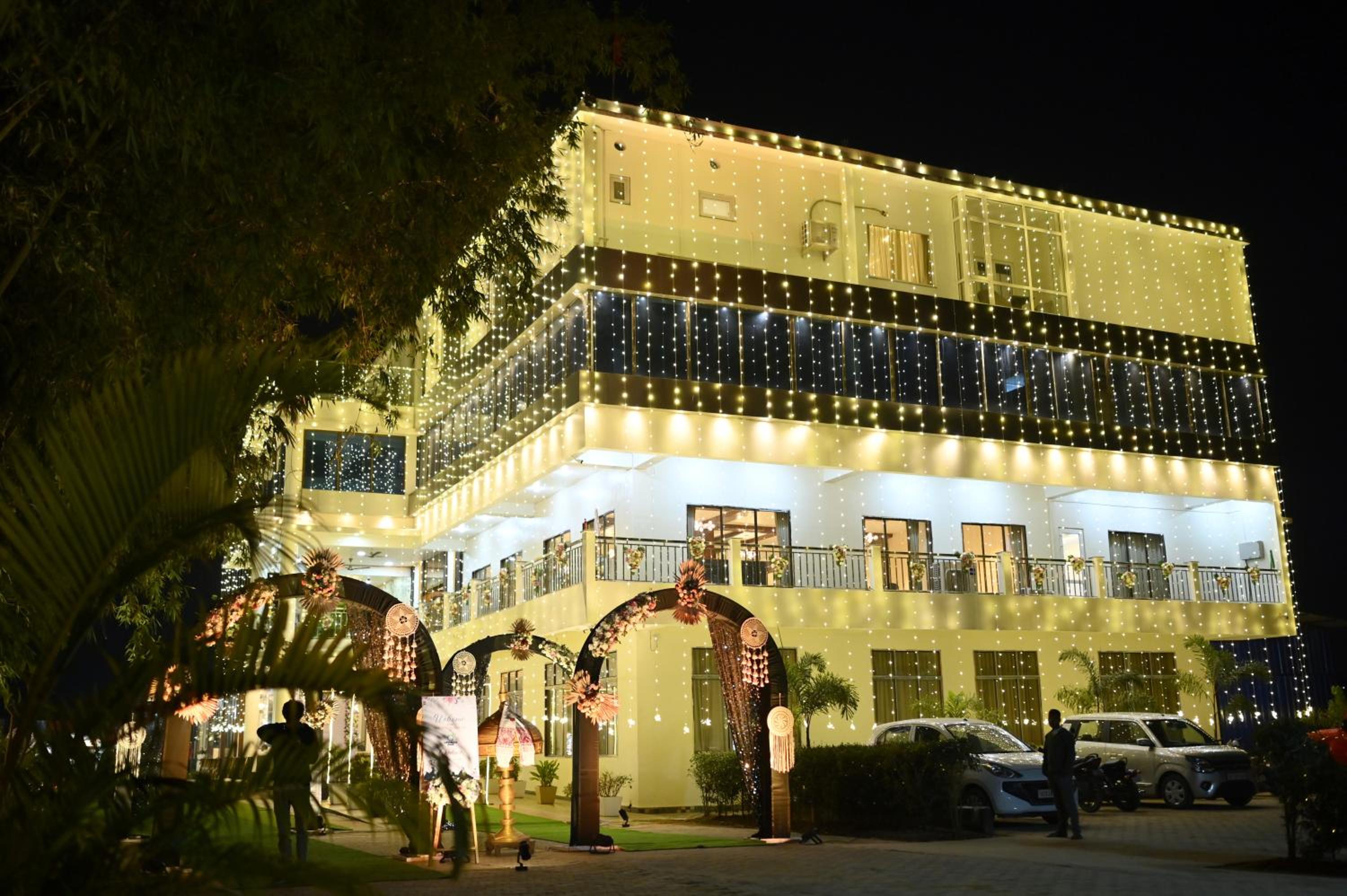 Opulence Resort