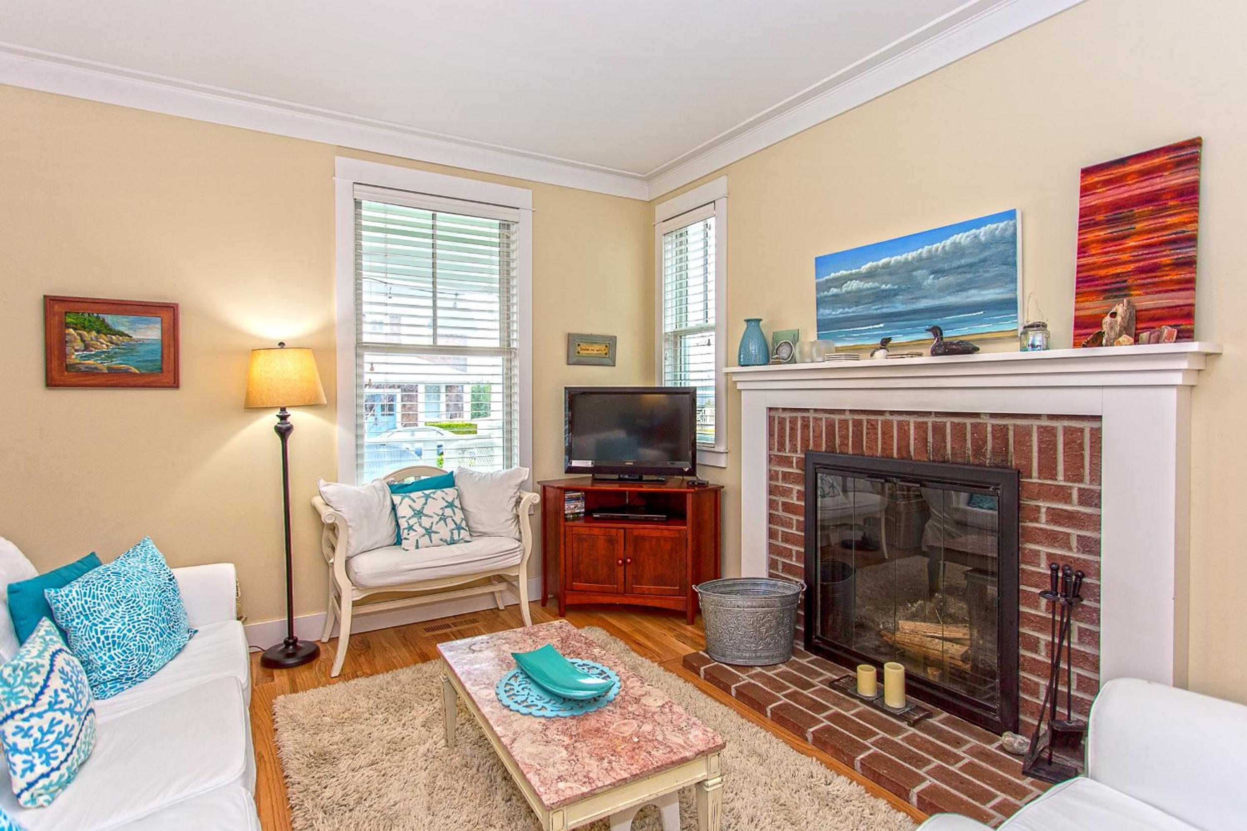 Coasting by Seabrook Hospitality view 3