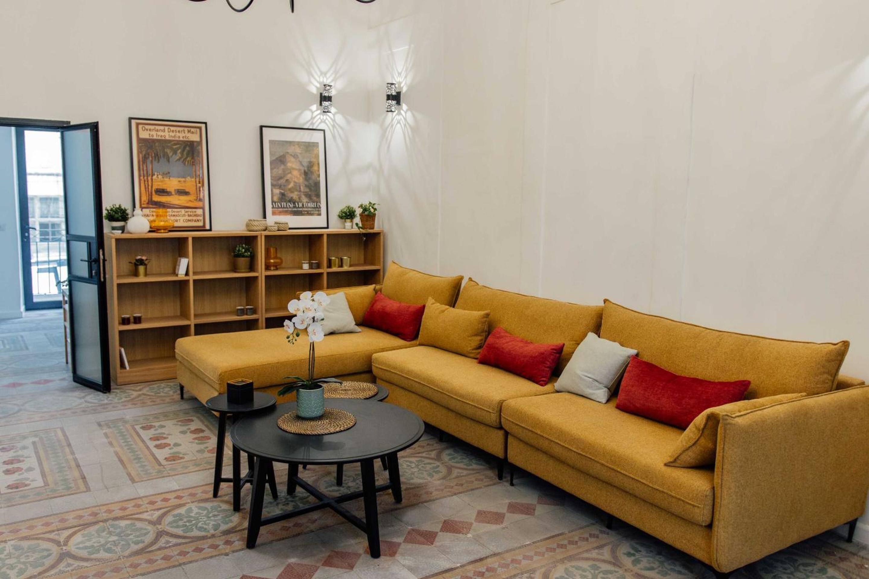 Unique 4 Bedroom - Next Mamilla view 3