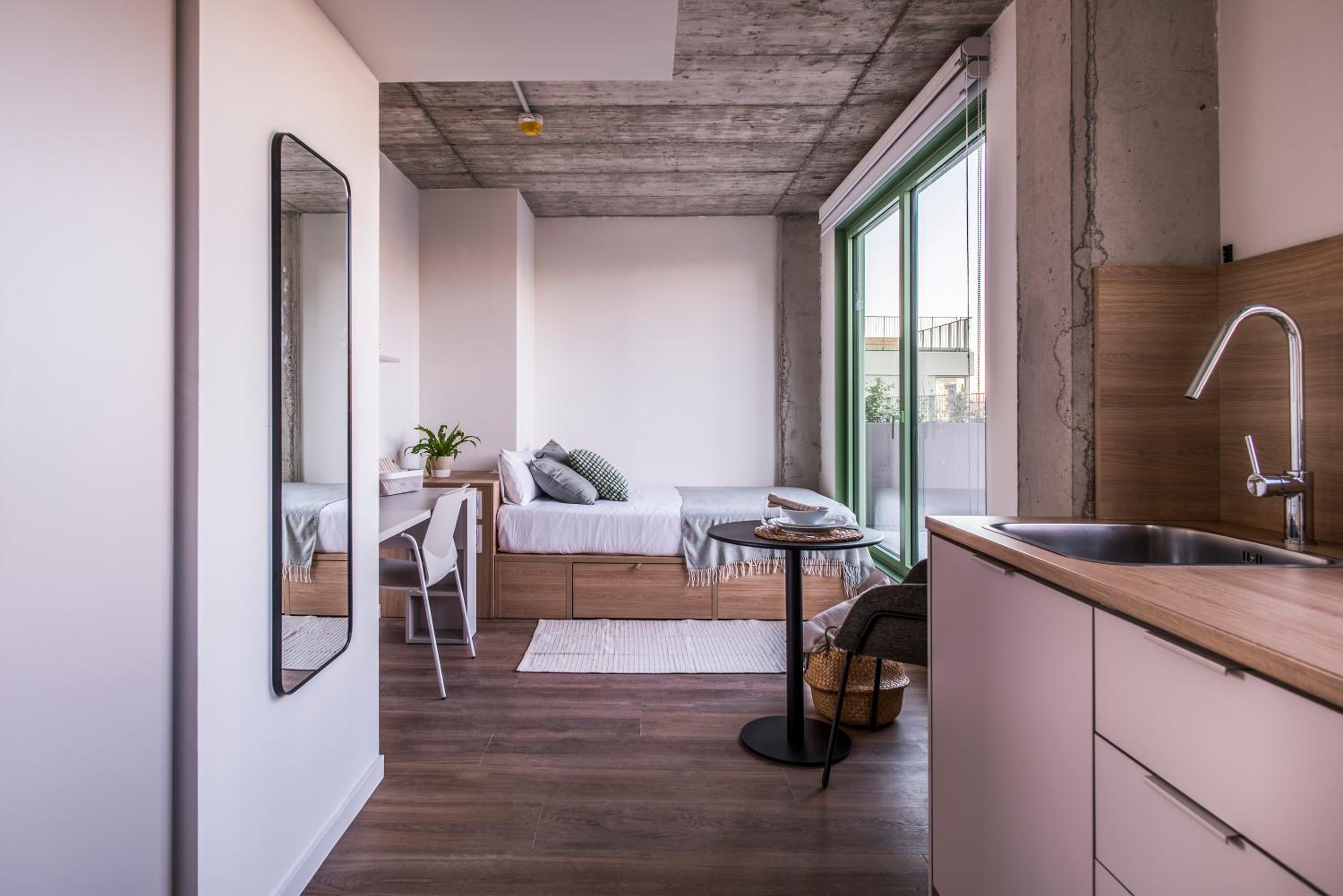 aparto Cristóbal de Moura Hall of residence - ONLY FOR STUDENTS IN BARCELONA