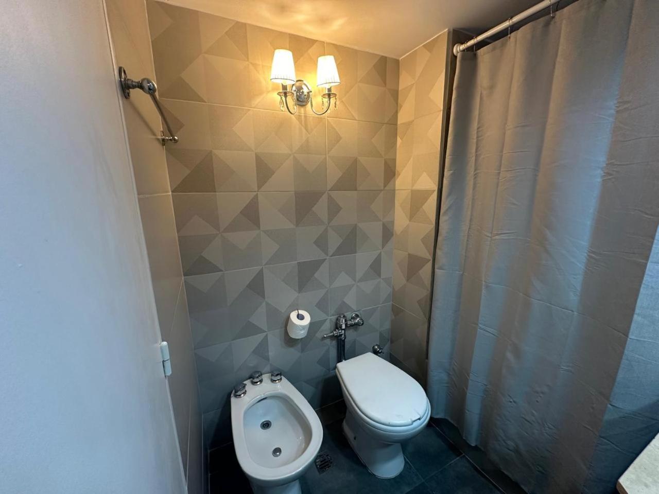 Departamento para cinco personas en Microcentro