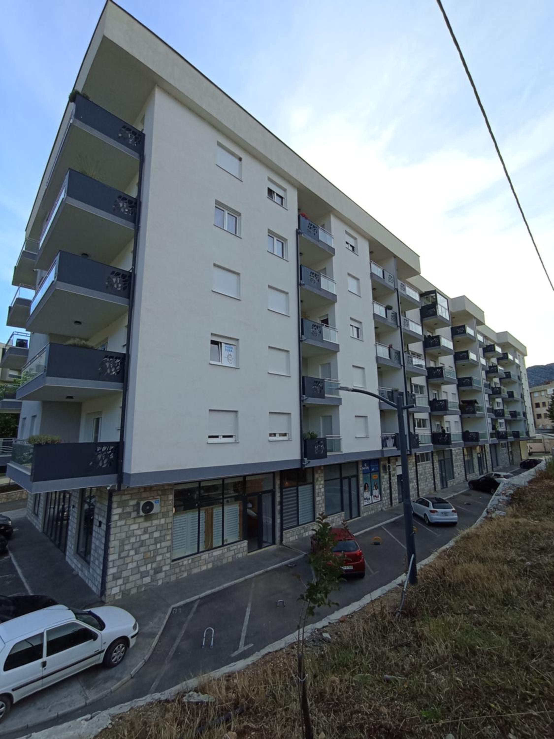 Apartment Leo 11 view 3