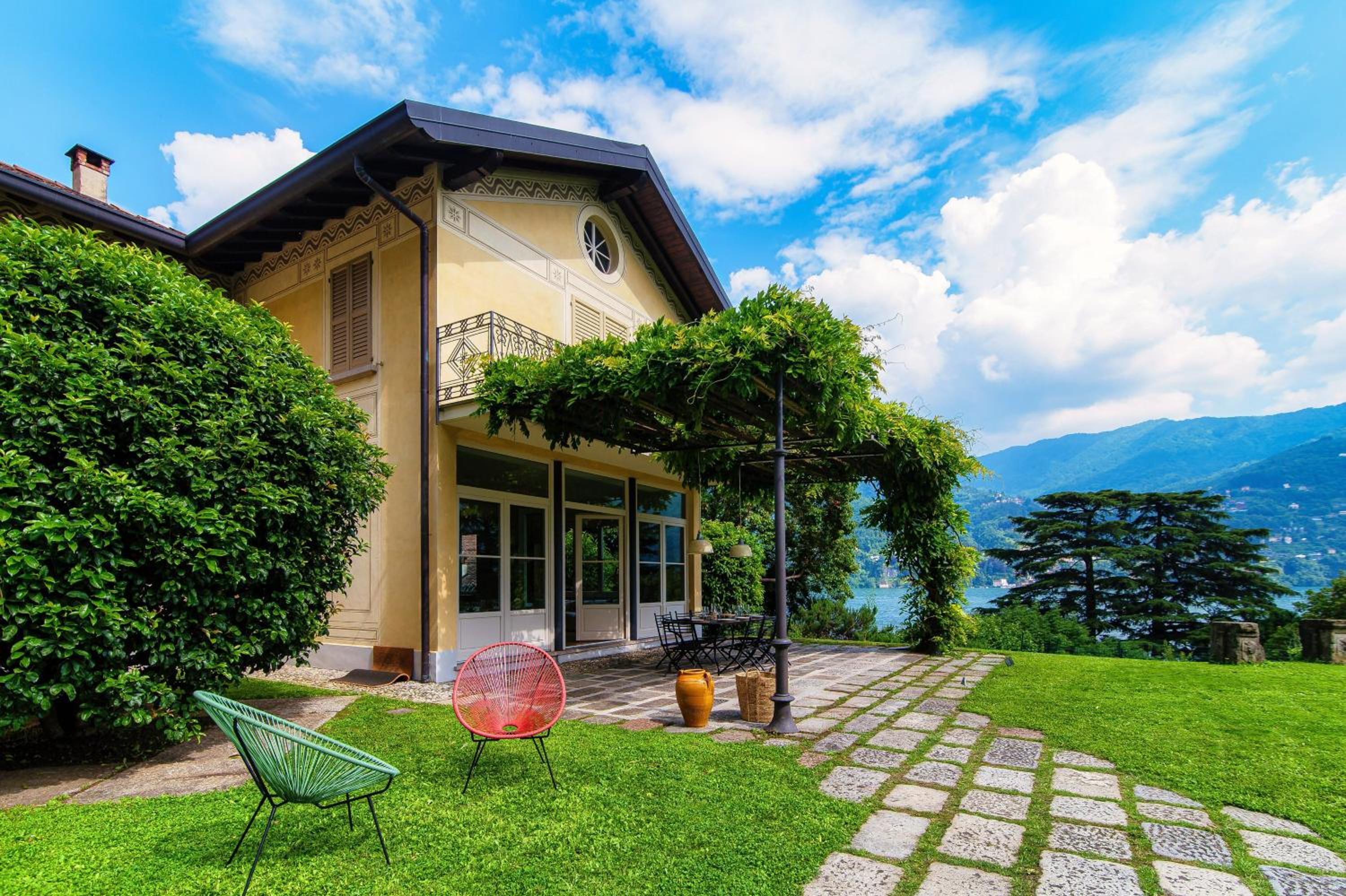 Villa Edmonda - by MyHomeInComo
