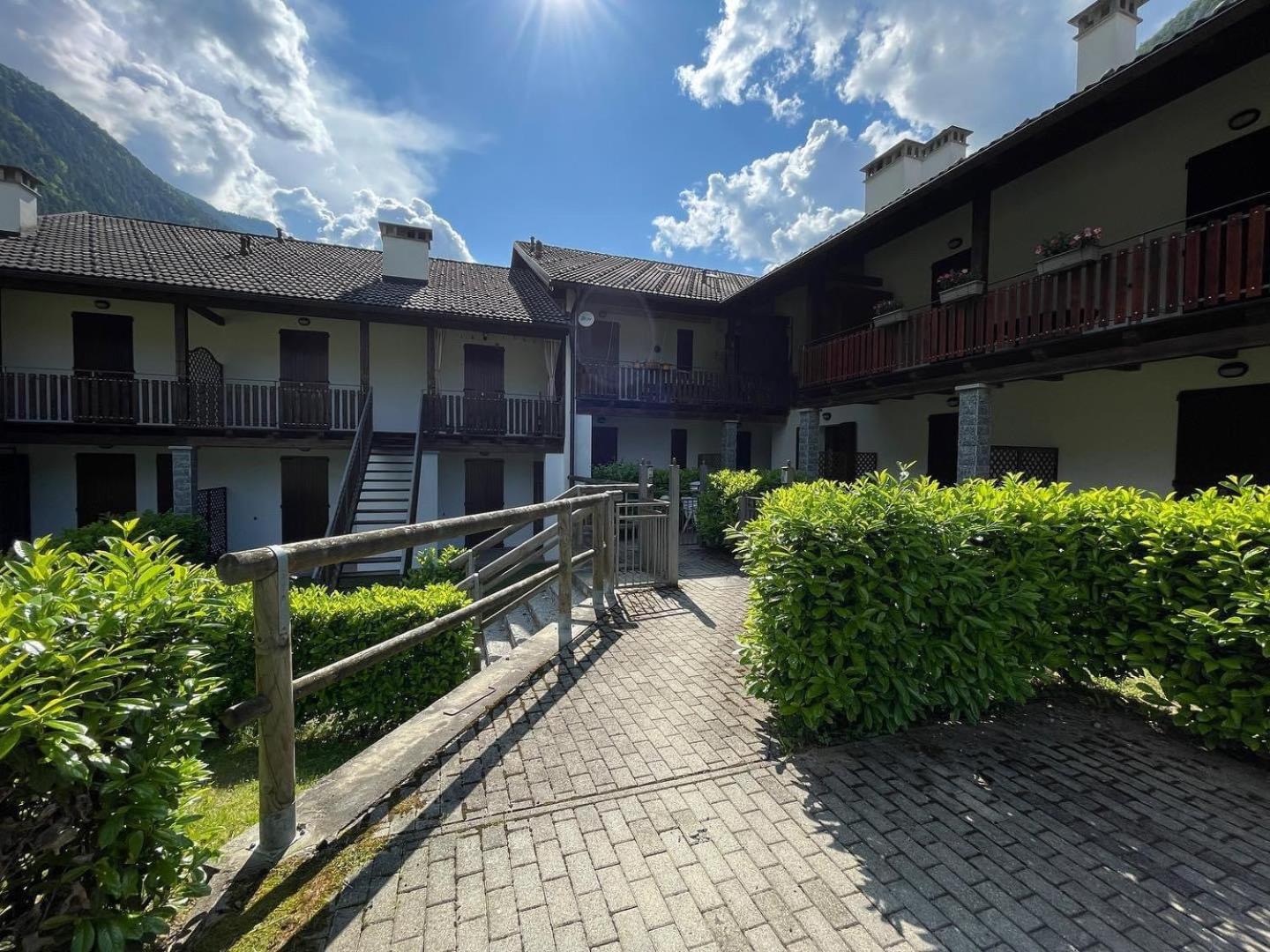 Appartamento vista Monte Rosa, giardino in Residence Walser a 10minuti da Macugnaga - MONTEROSAFLAT view 3