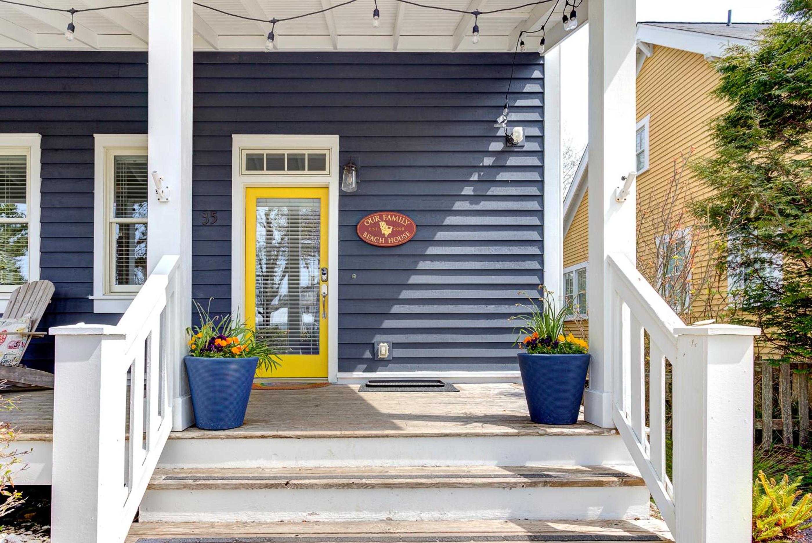 Our Family Beach House by Seabrook Hospitality view 3