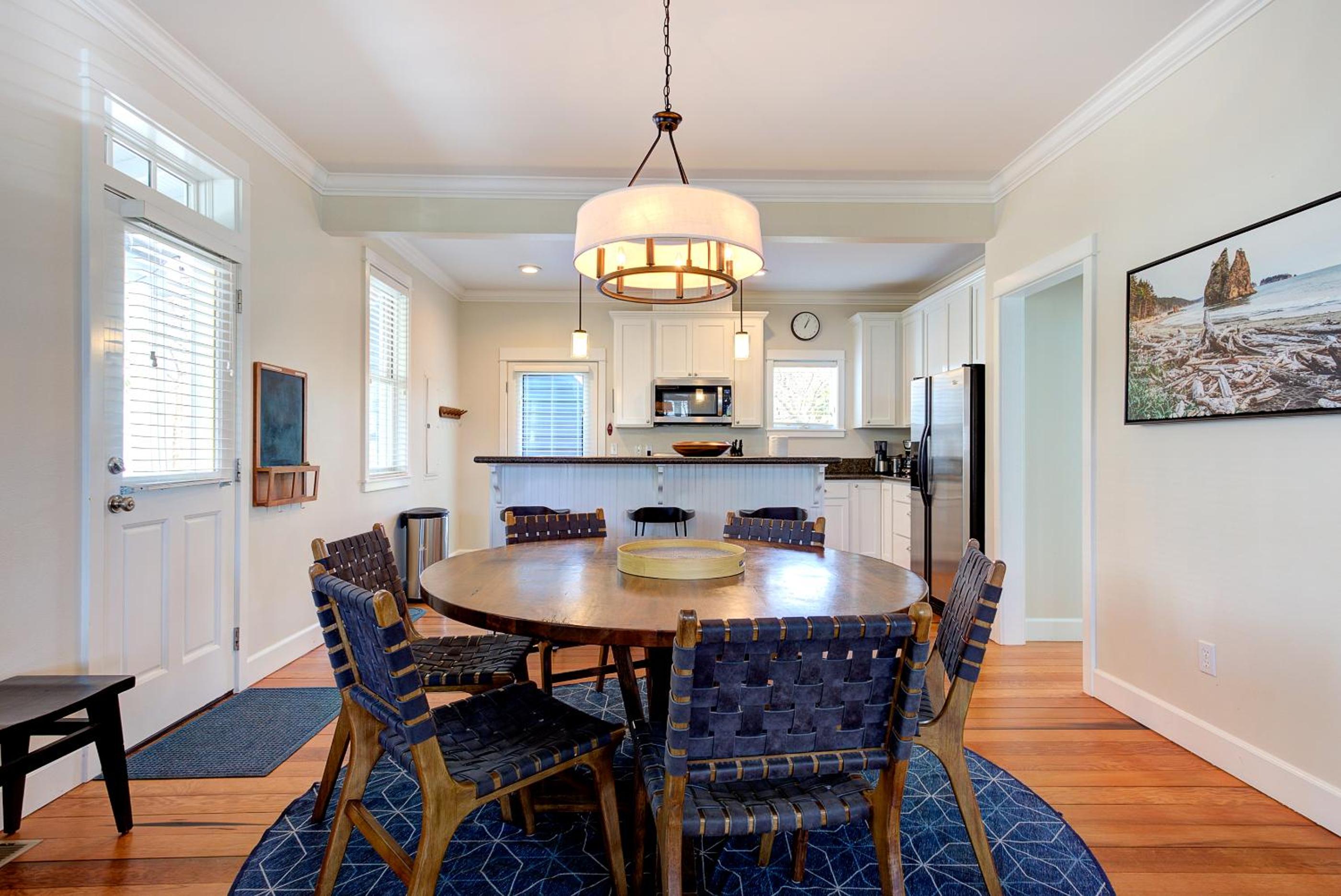 Our Family Beach House by Seabrook Hospitality view 5