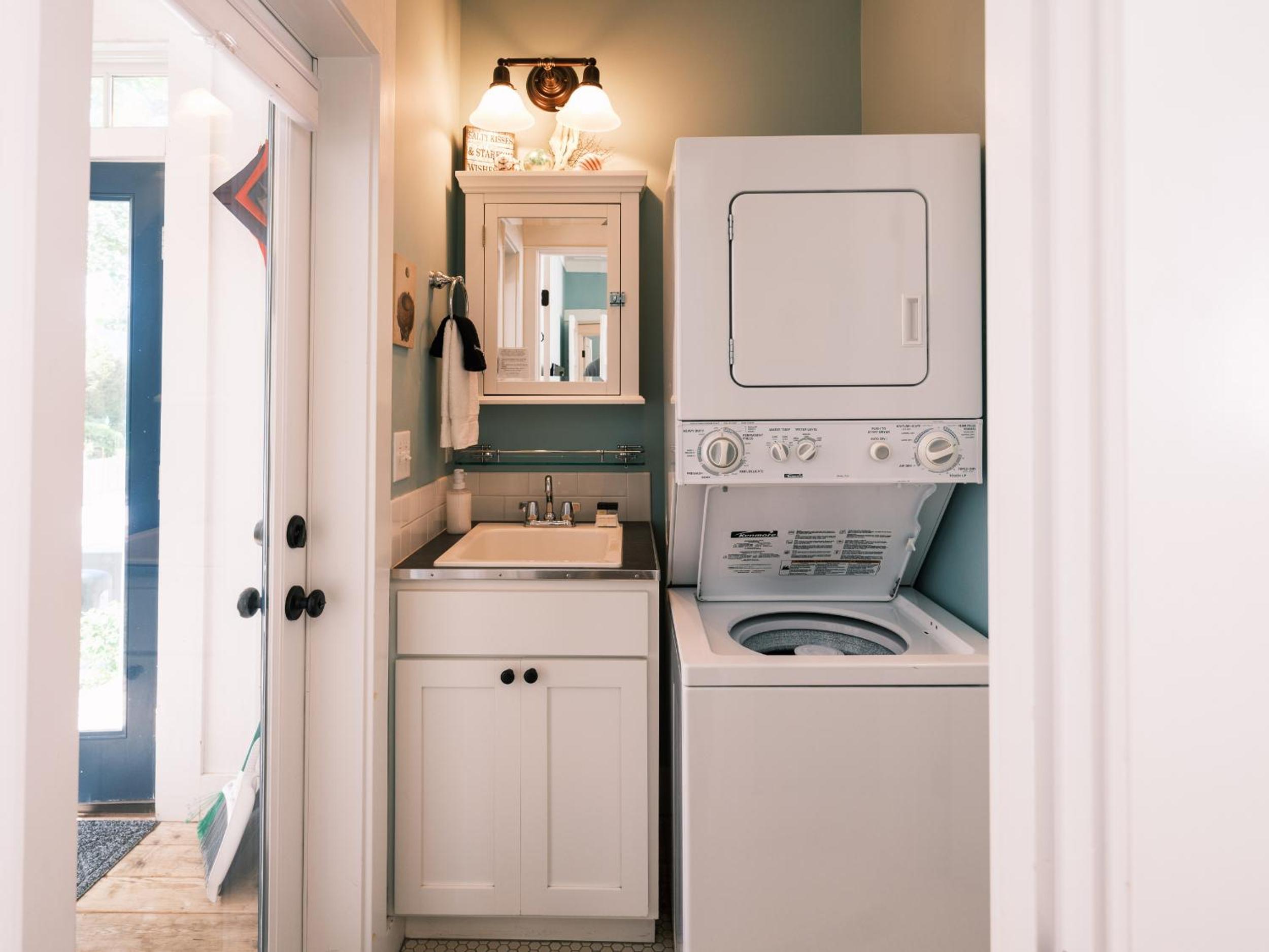 Periwinkle Cottage by Seabrook Hospitality