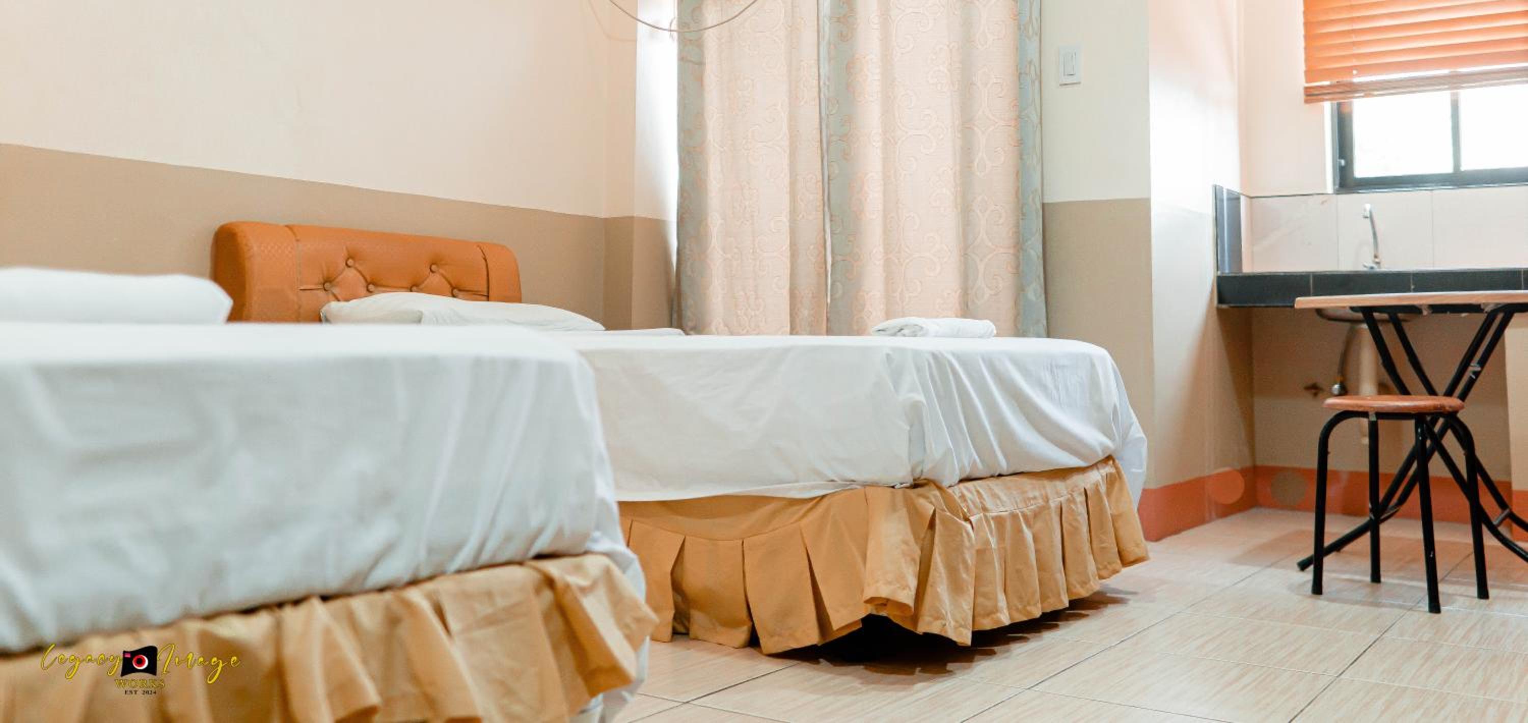 Imperial Ridge Pension House - Property Image 7