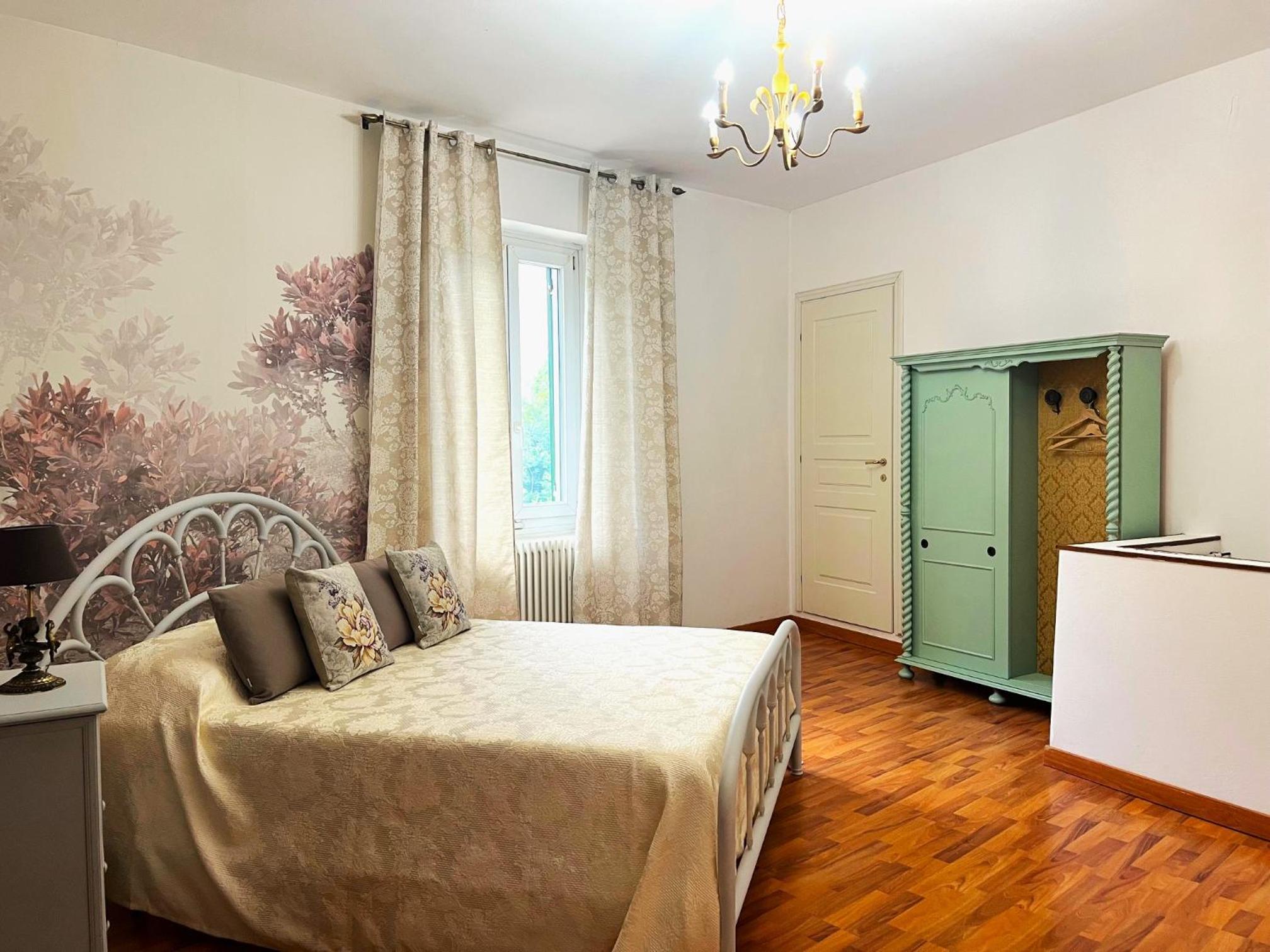 The mansion house Villa Capannina view 5