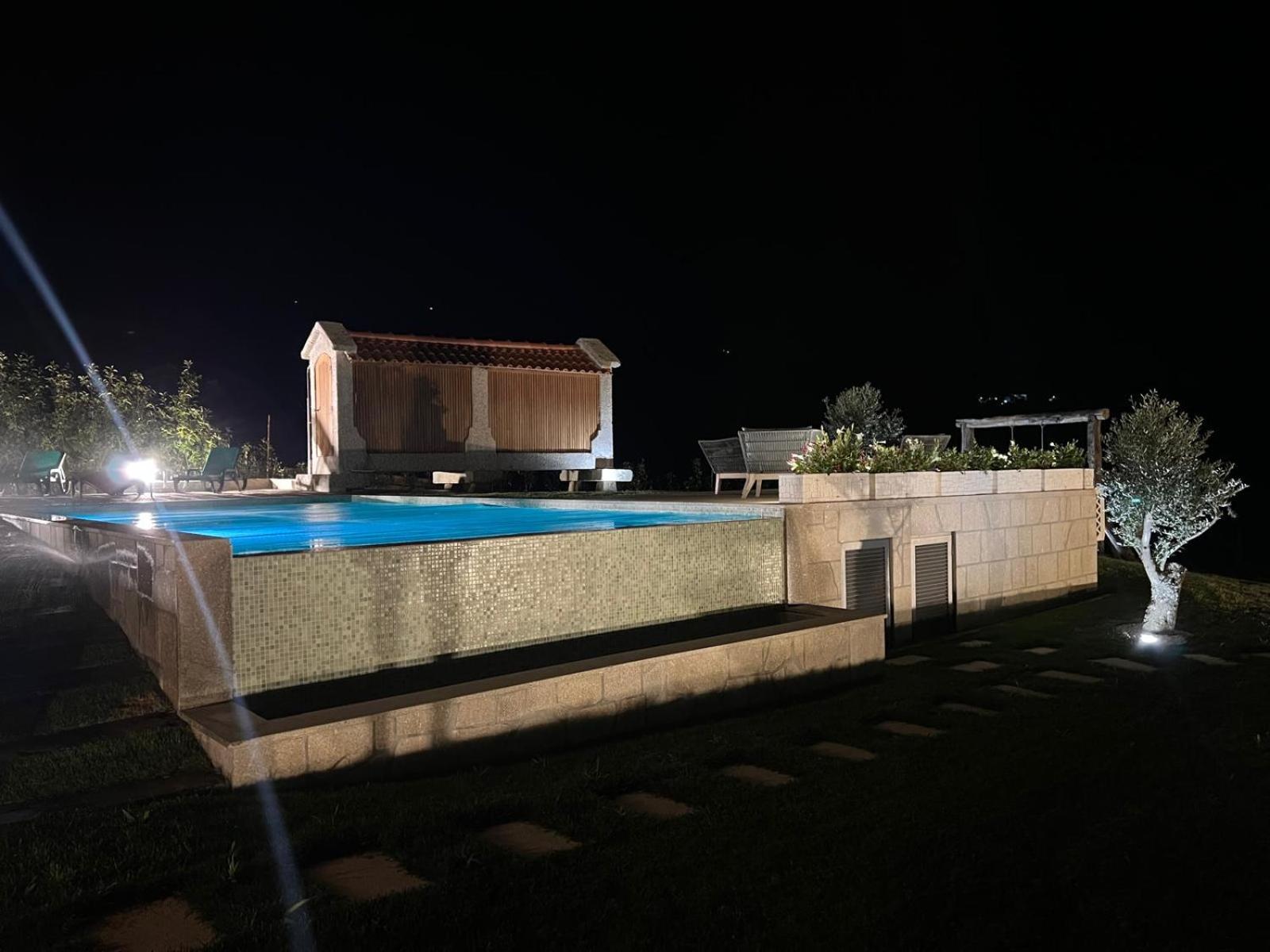 House with saltwater pool - Charming in the Douro Valley view 3