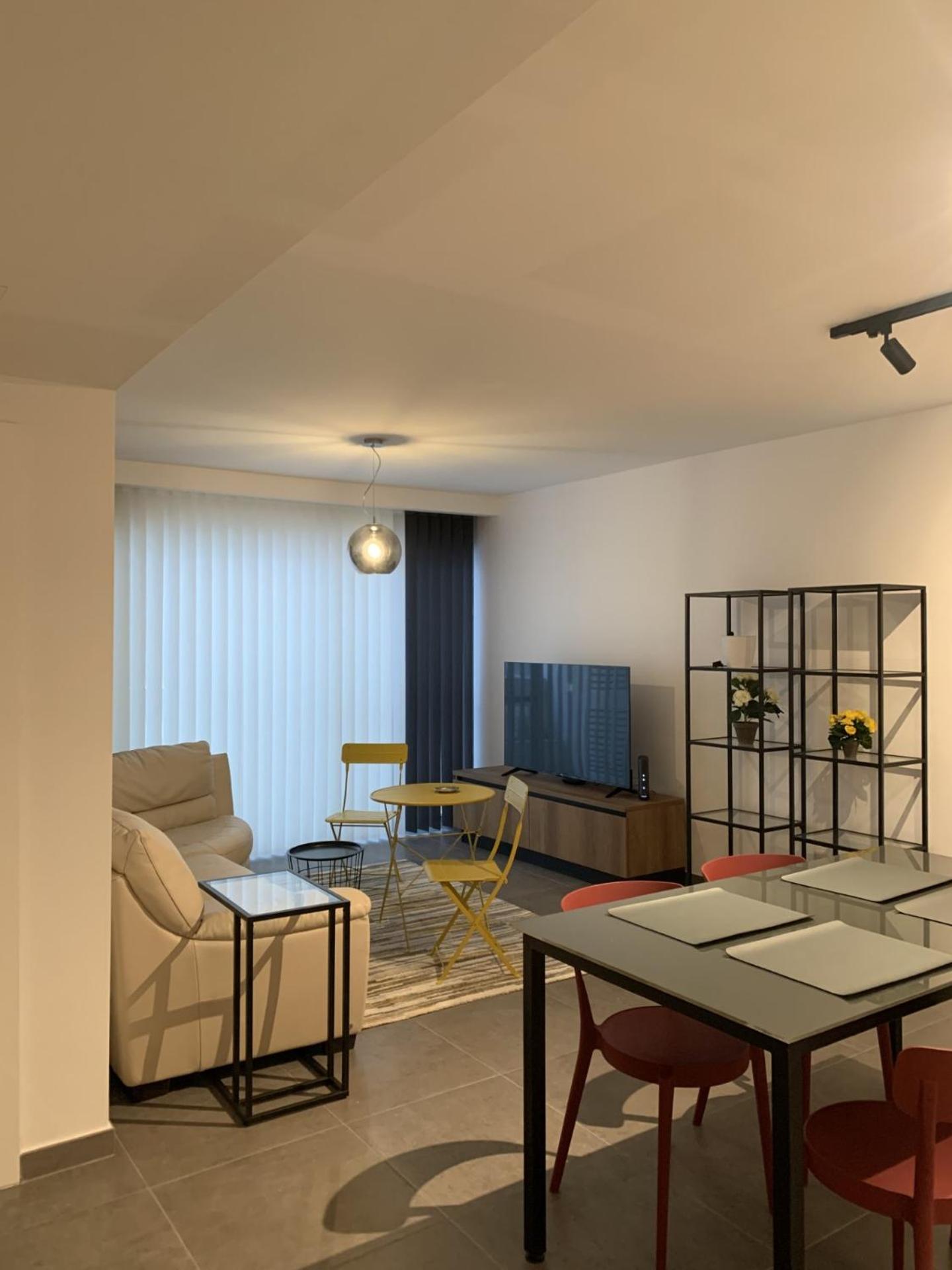 Central Qawra 2 BED apartment by Homely! photo 4