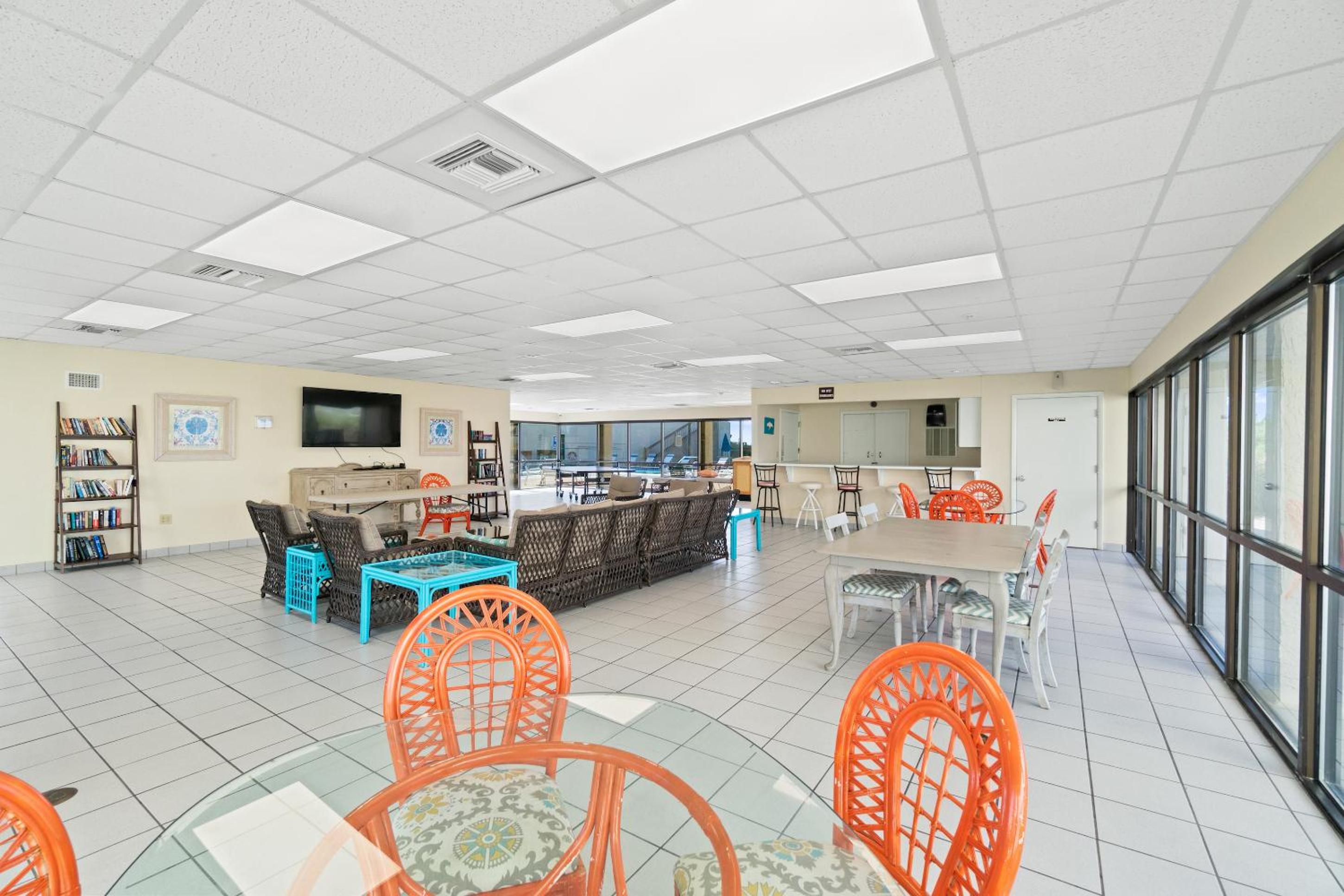Sugar Beach Resort by Panhandle Getaways