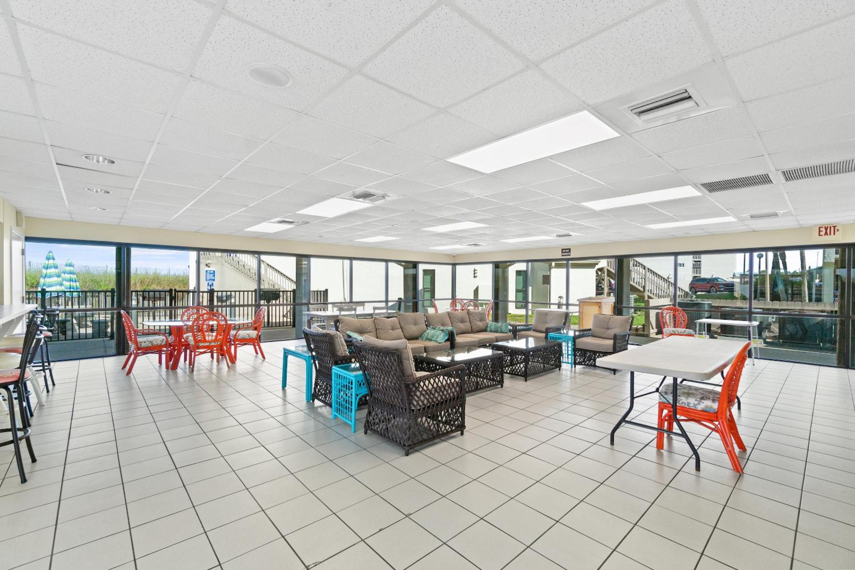 Sugar Beach Resort by Panhandle Getaways