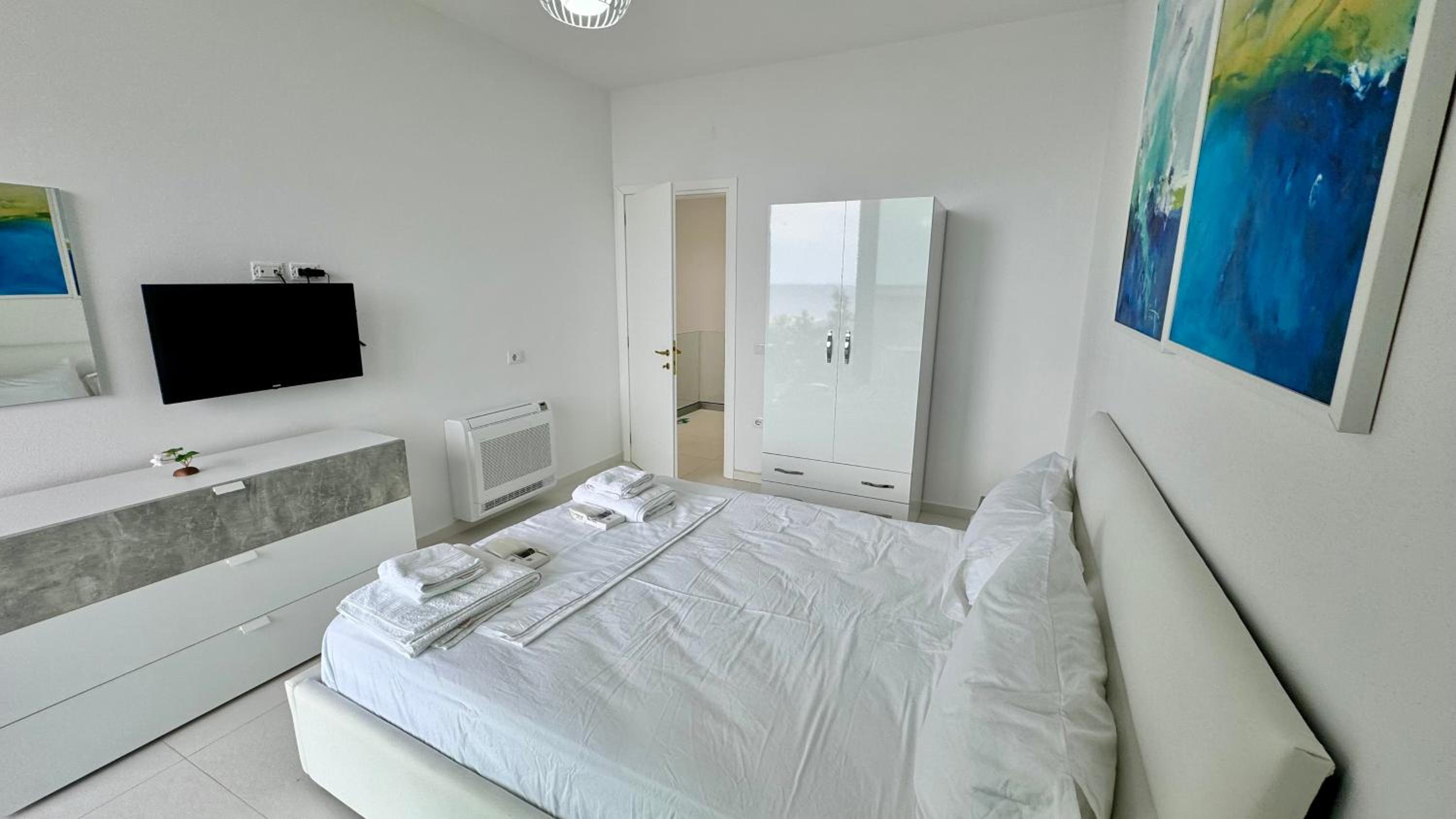 London Villa Olea Residence Drimades