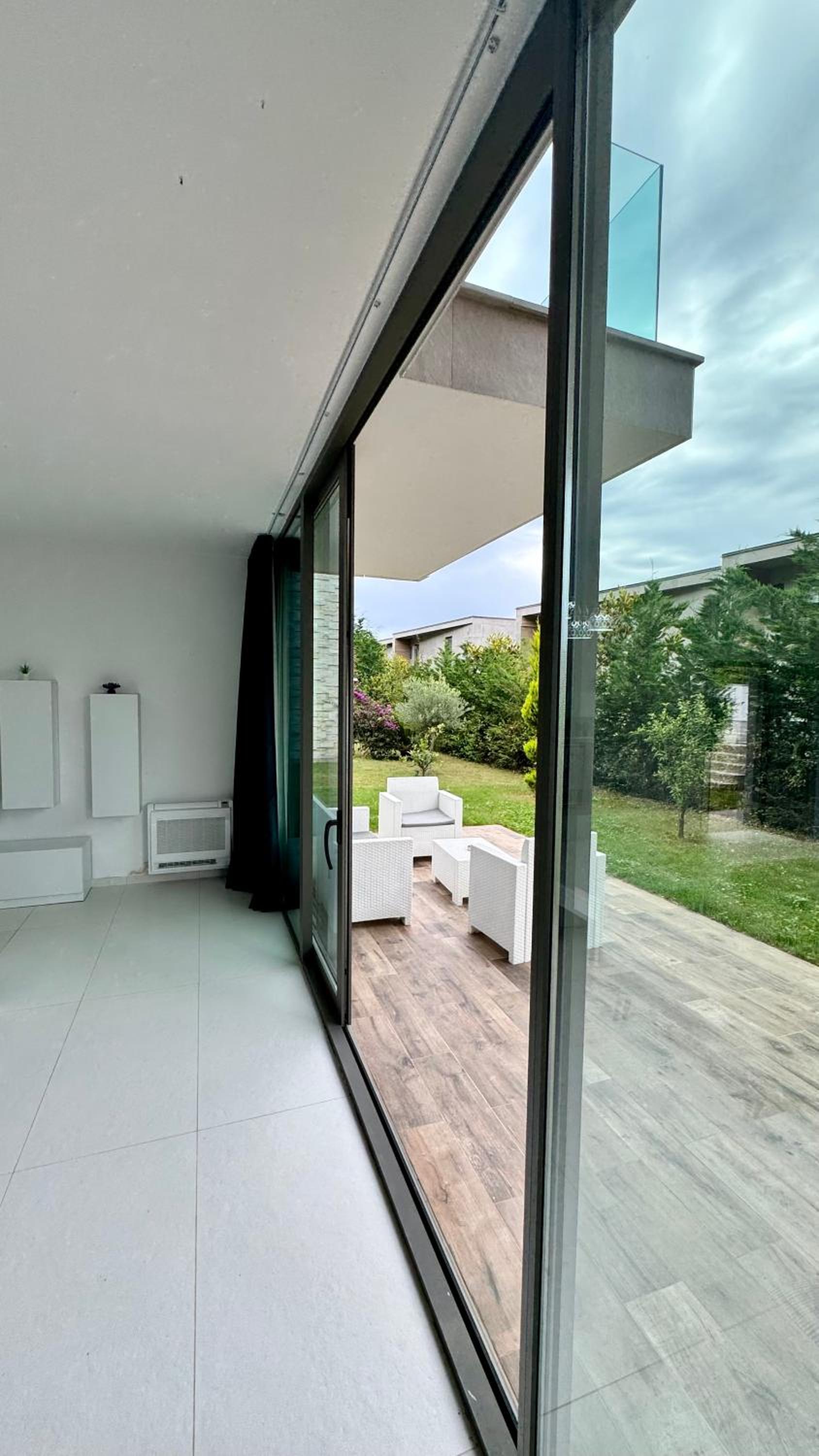 London Villa Olea Residence Drimades