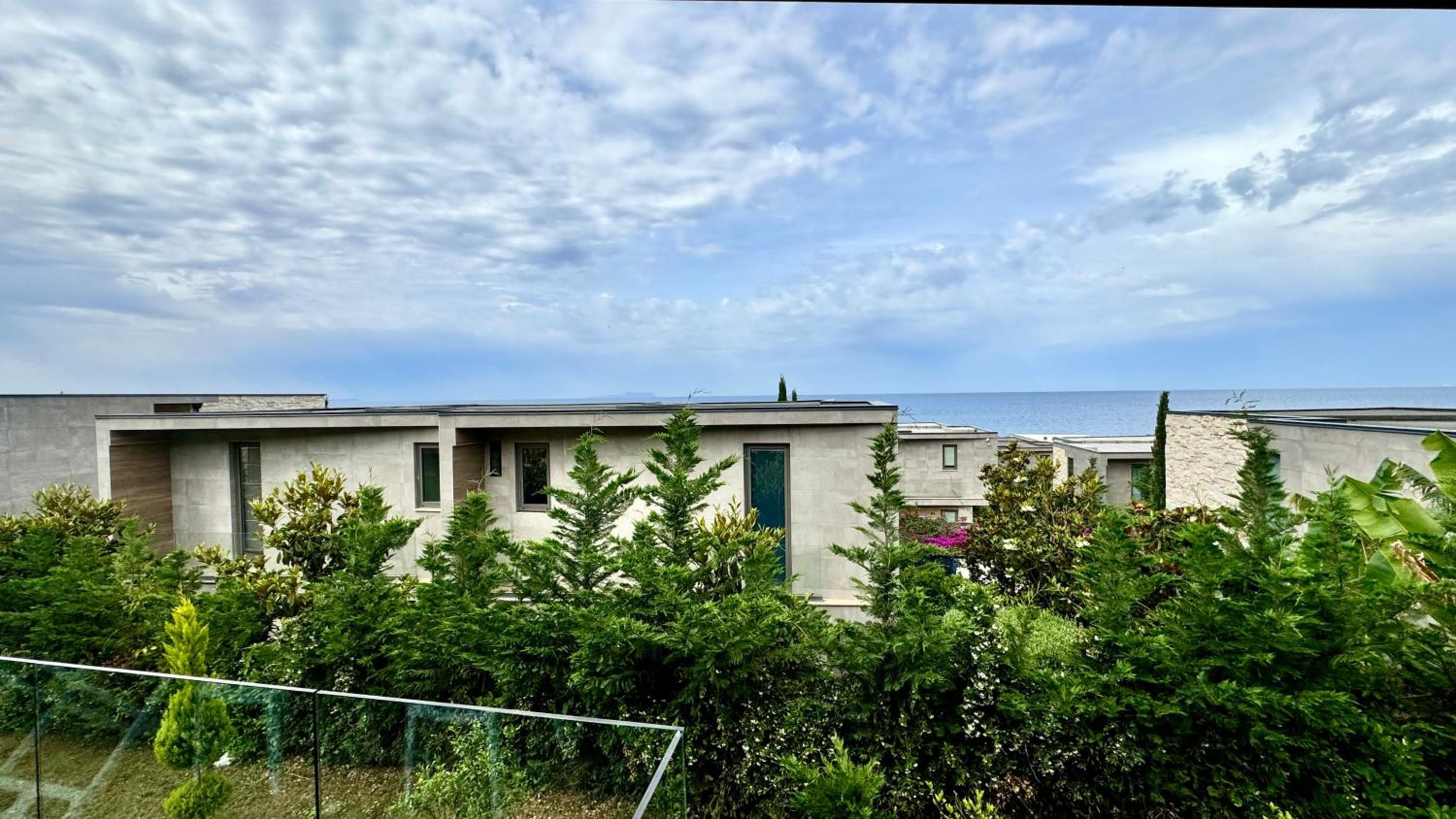 London Villa Olea Residence Drimades
