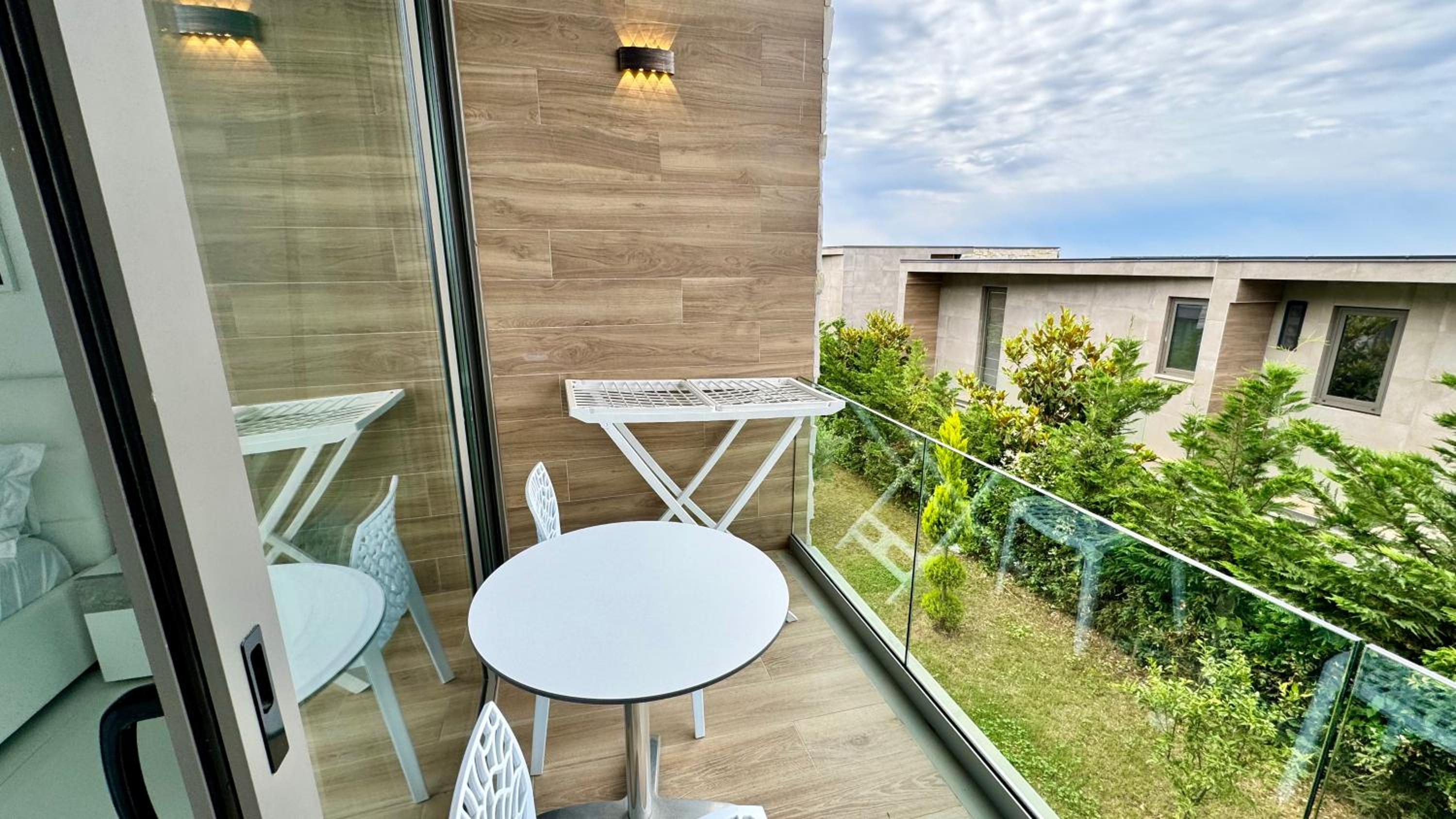 London Villa Olea Residence Drimades