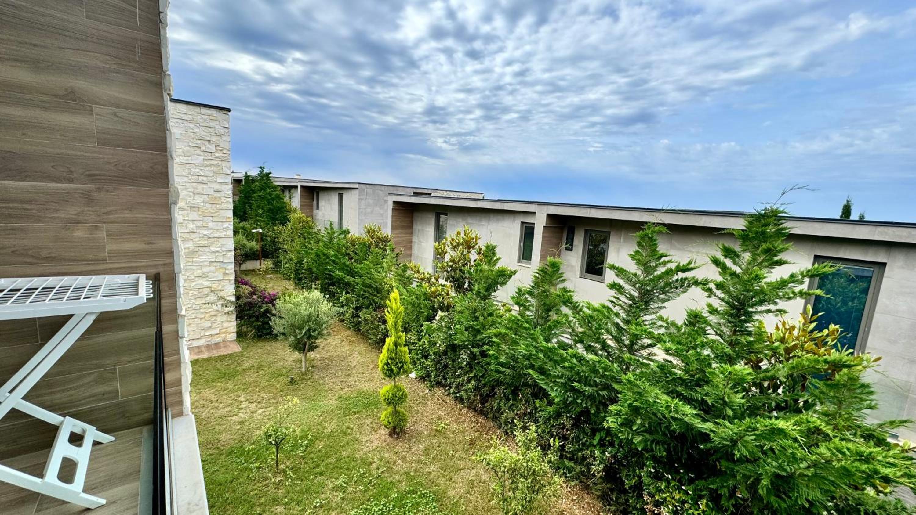 London Villa Olea Residence Drimades