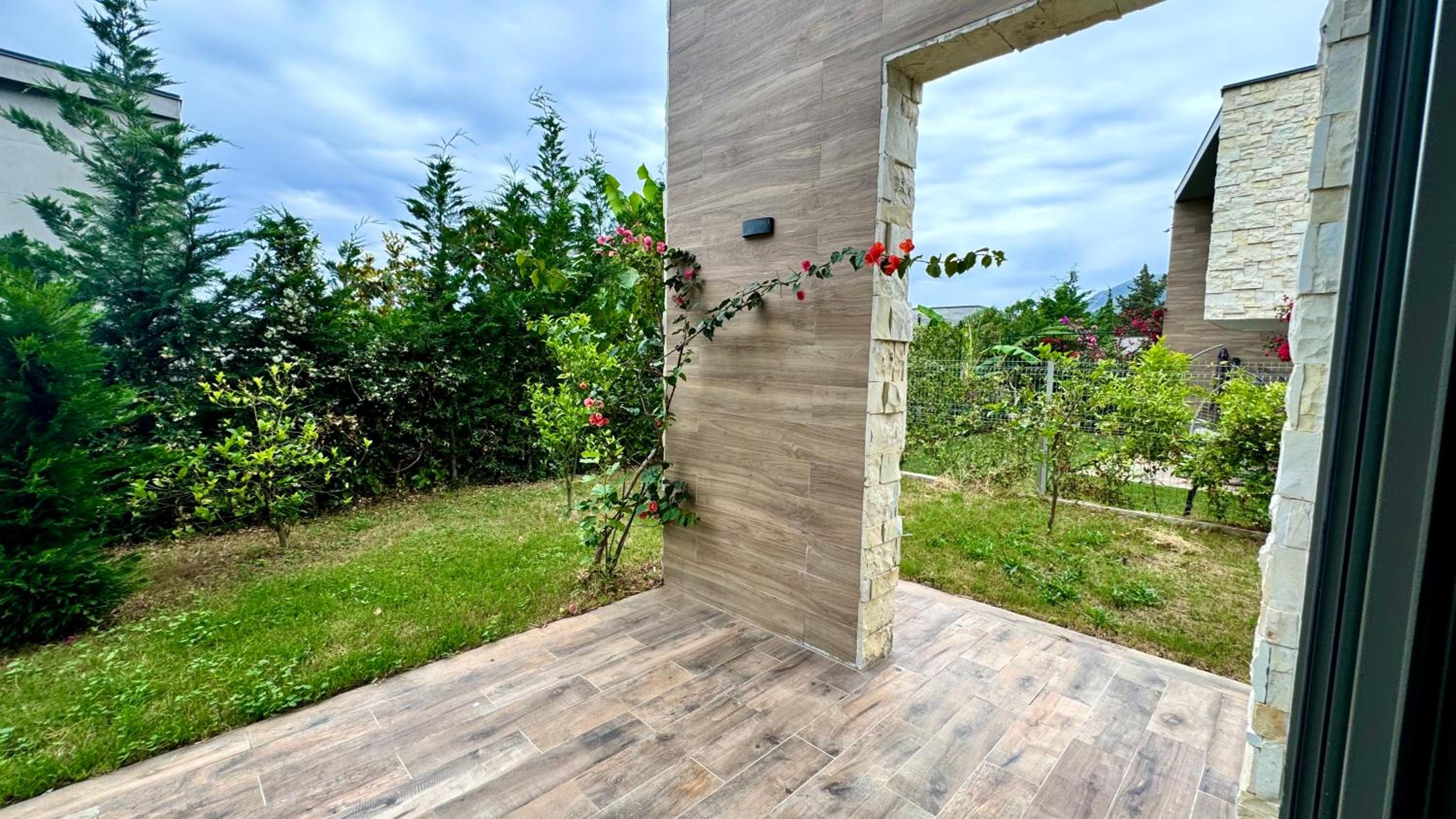 London Villa Olea Residence Drimades