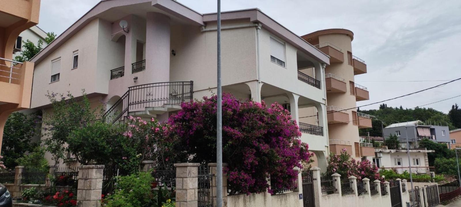 Apartmani Vedrana
