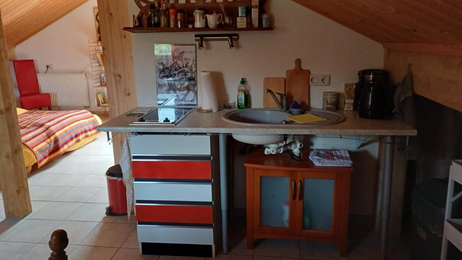 1-Zimmer-Studio am Waldrand