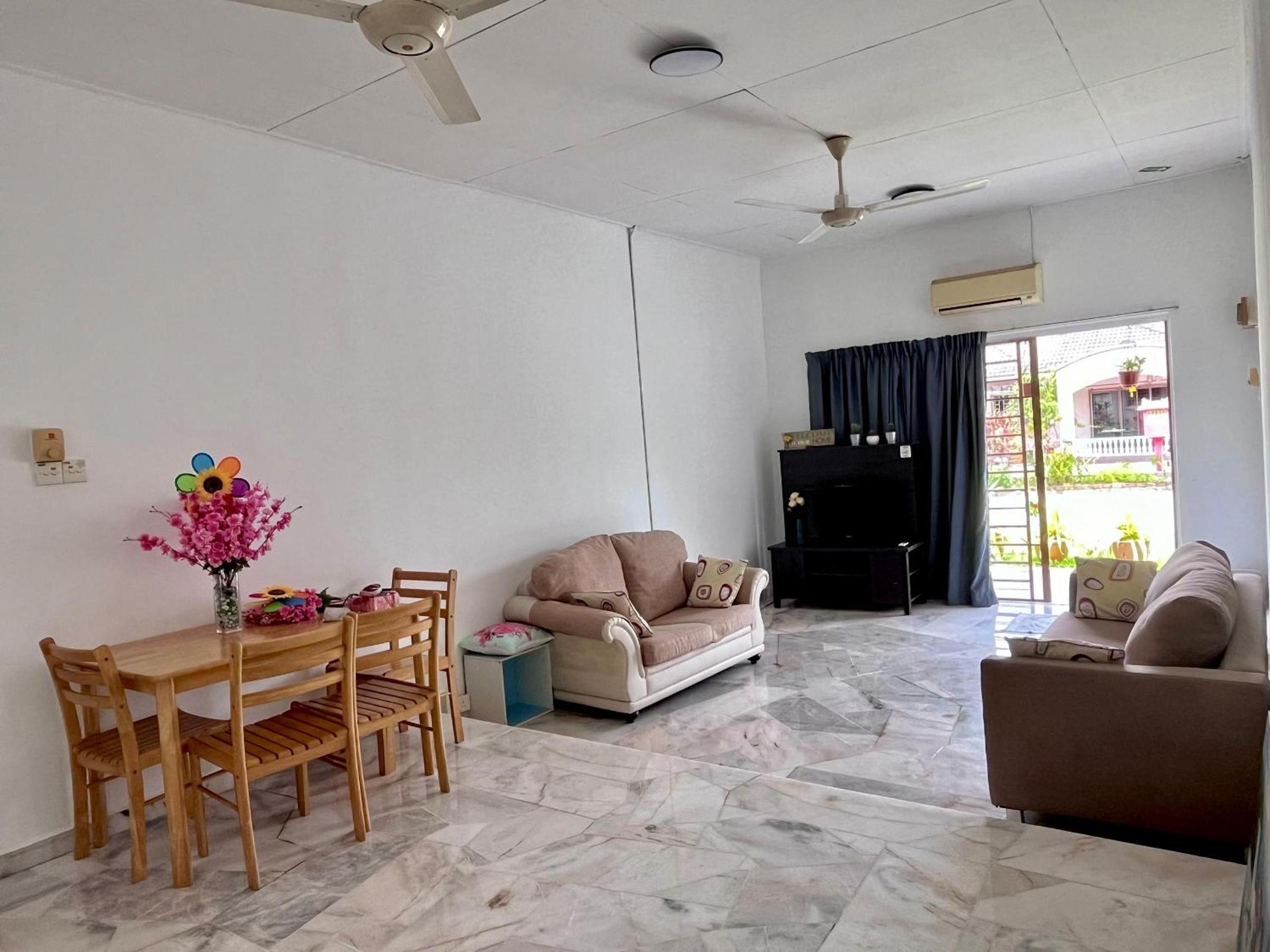 Nana's Seremban 2 Homestay photo 2