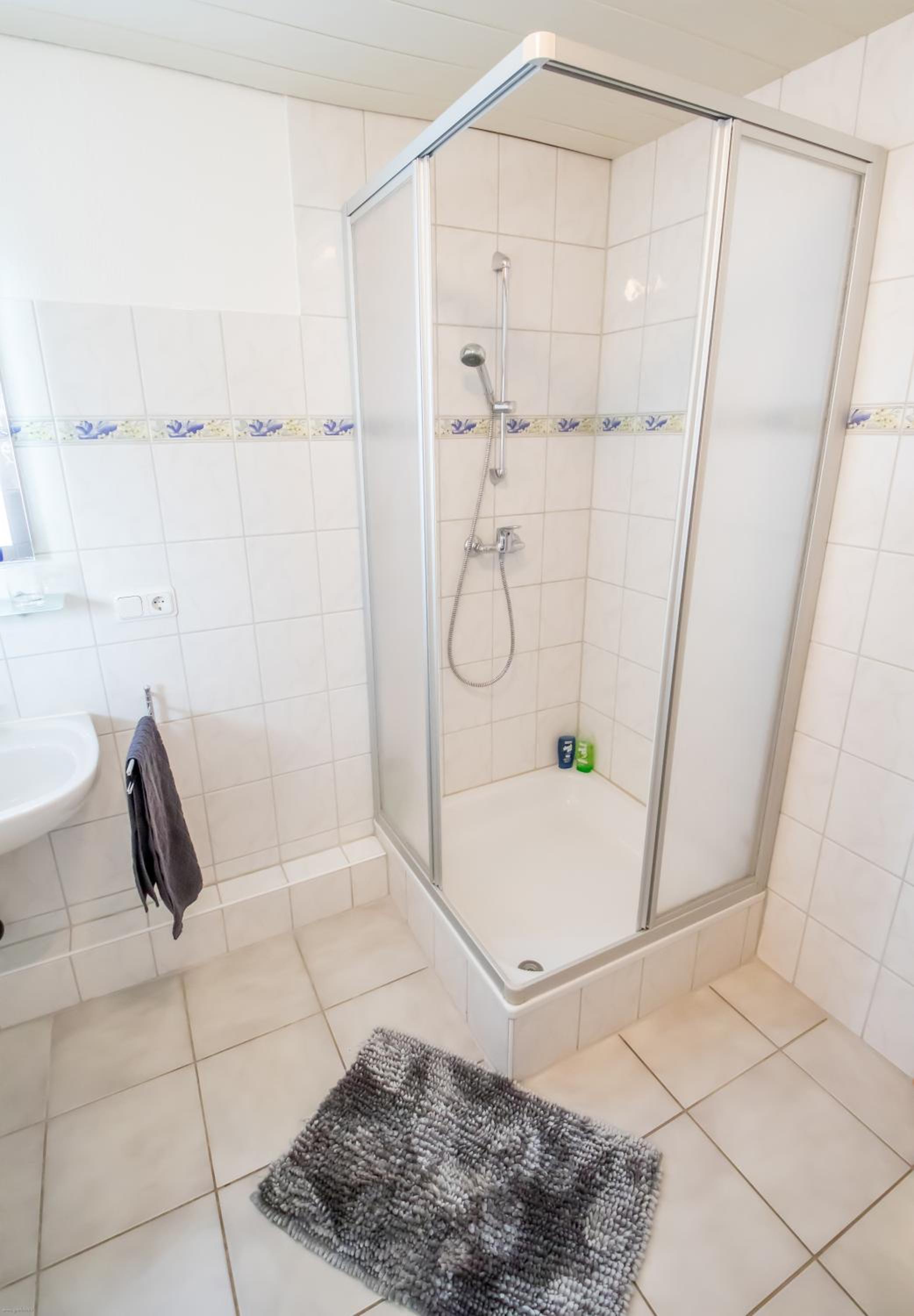 Ferienwohnung Werrablick Hedemünden - Gartenbenutzung mit Grill - WLAN