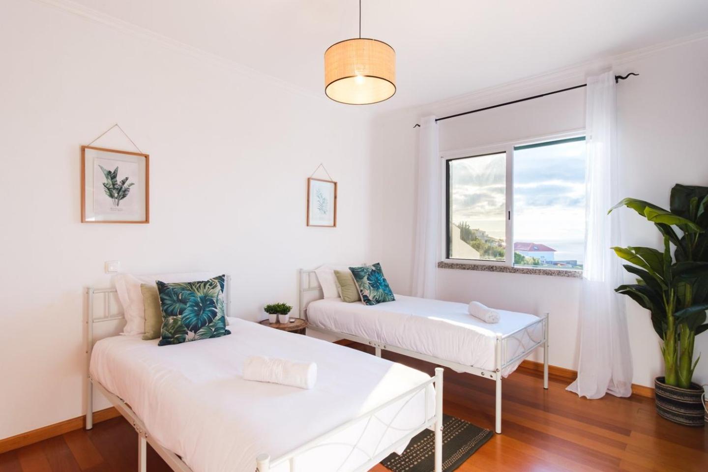 GuestReady - Paradise home in Caniço view 4