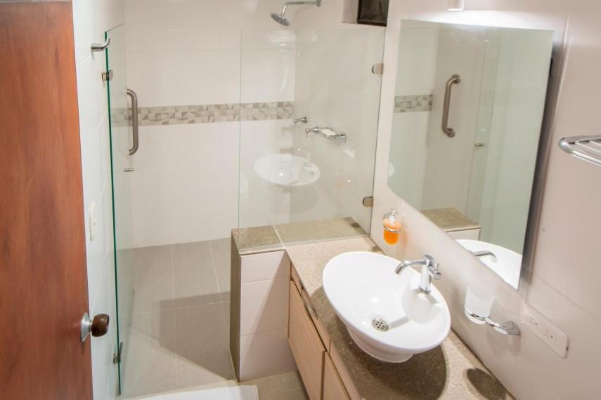 Habita Suites