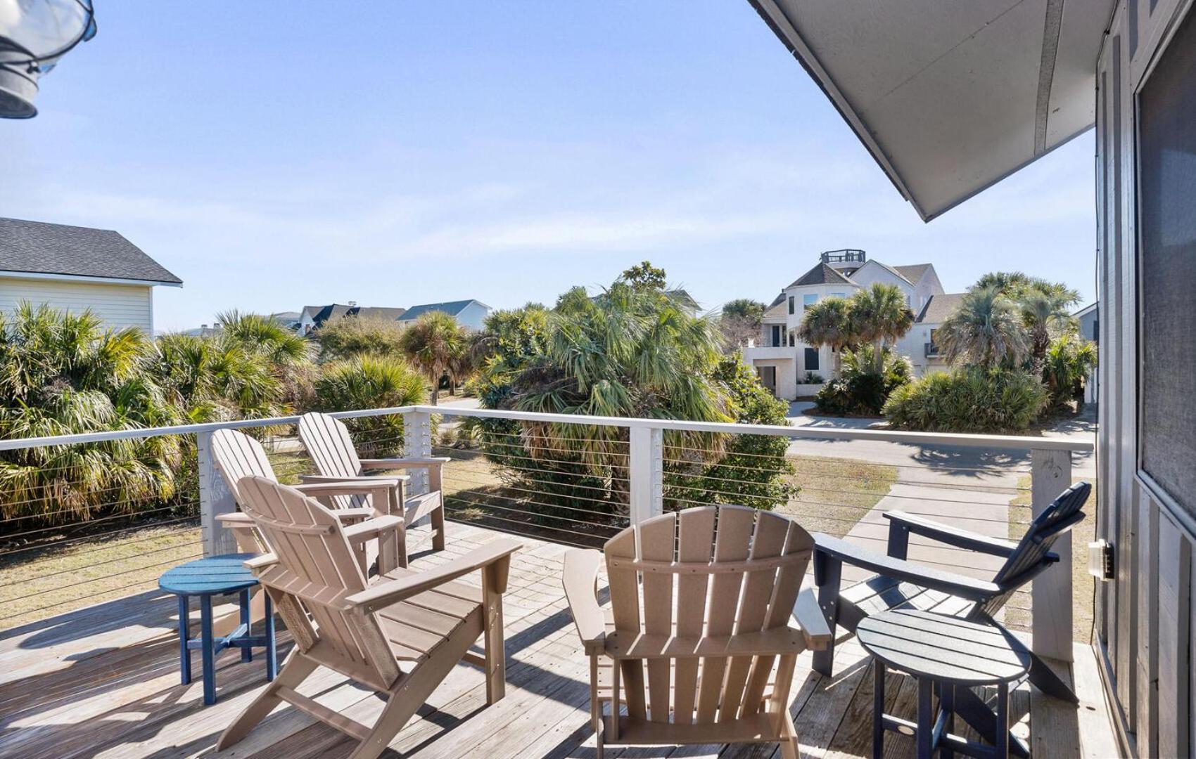 453 Tarpon Blvd