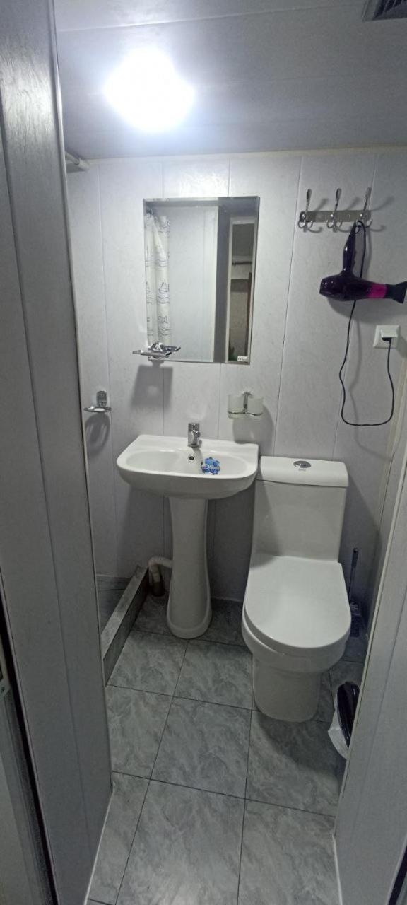 Photo 10