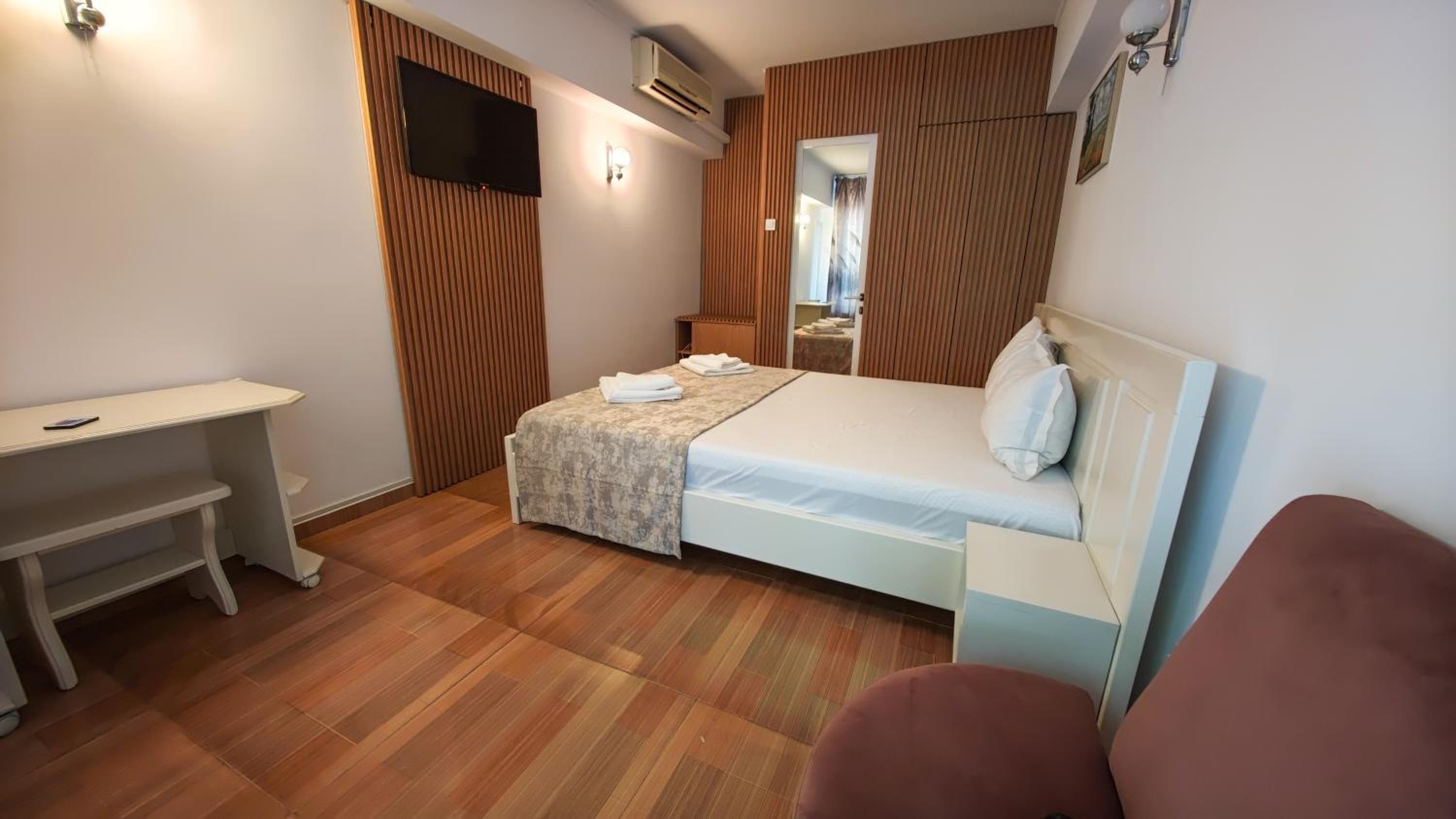 Steaua Apelor Family Resort view 2