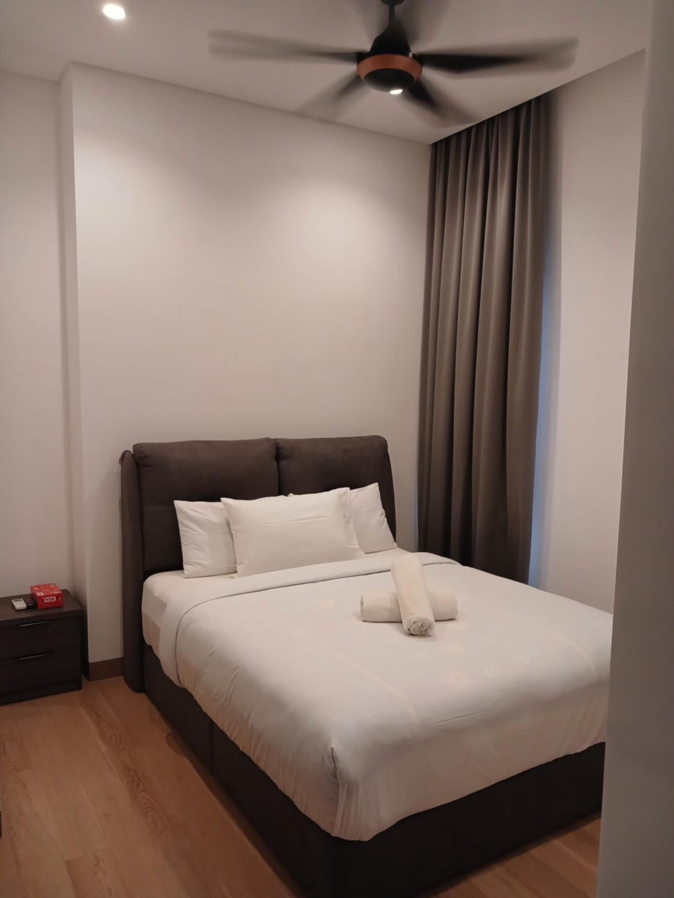 Lucentia Home Stay by Dreamboys