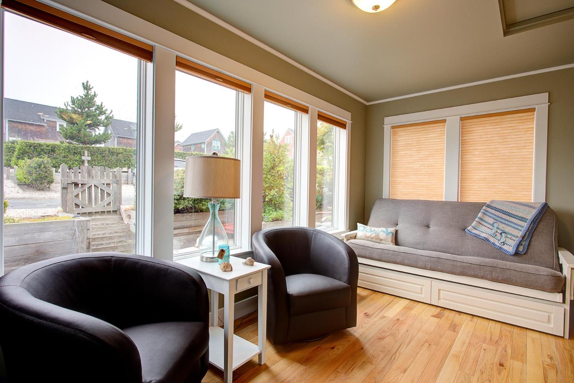 Woodland Cottage by Seabrook Hospitality