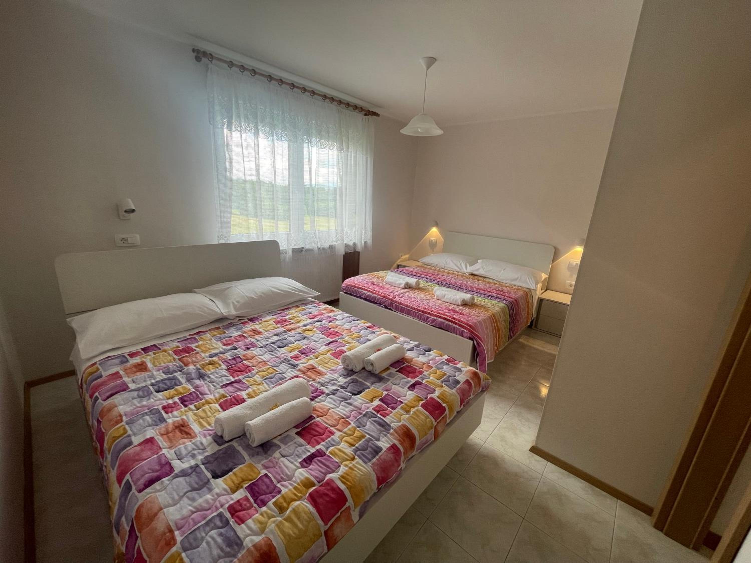 Apartma pri Cesarjevih