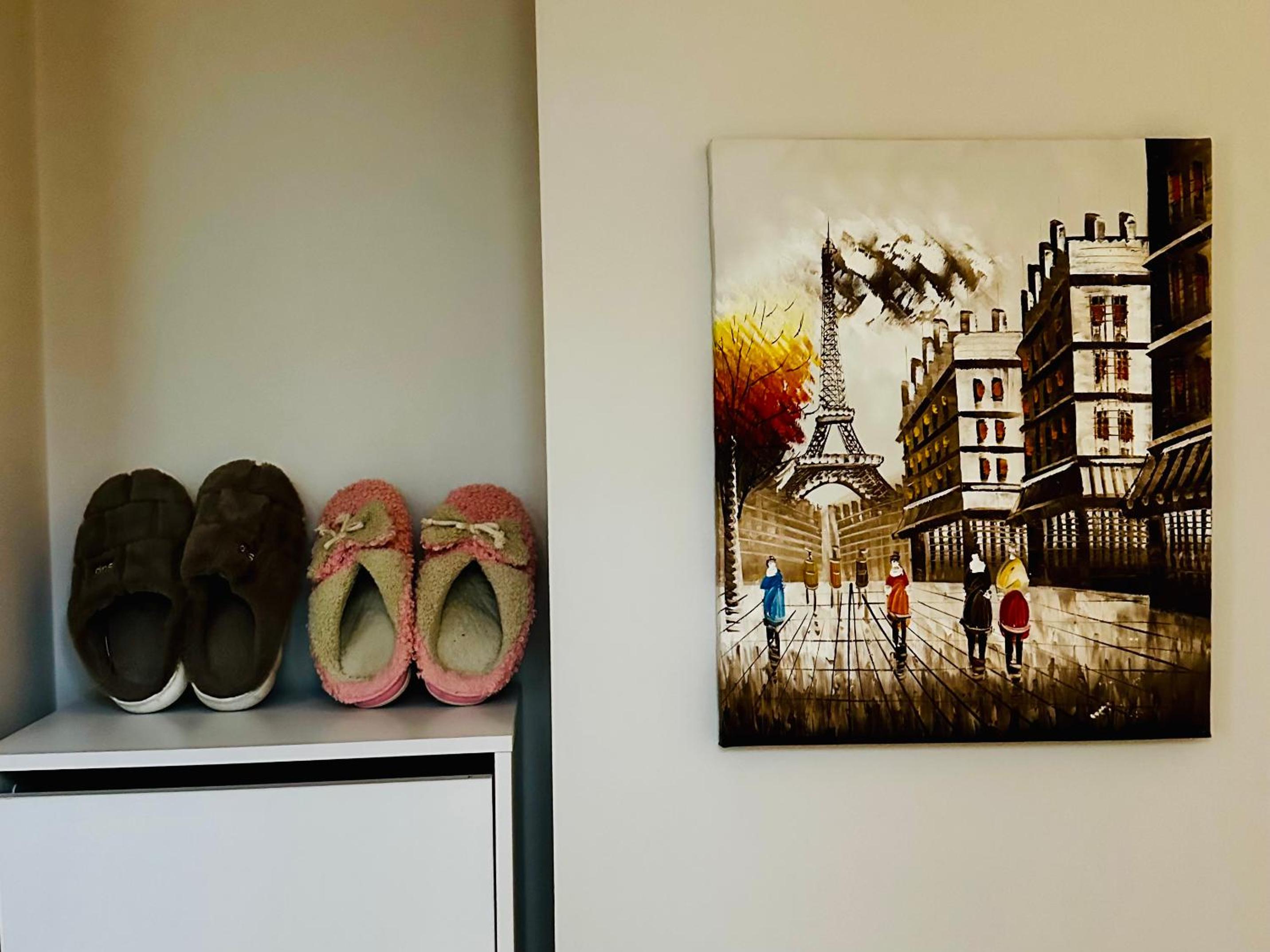 Quiet & spacious city center apartment - 4 min walk