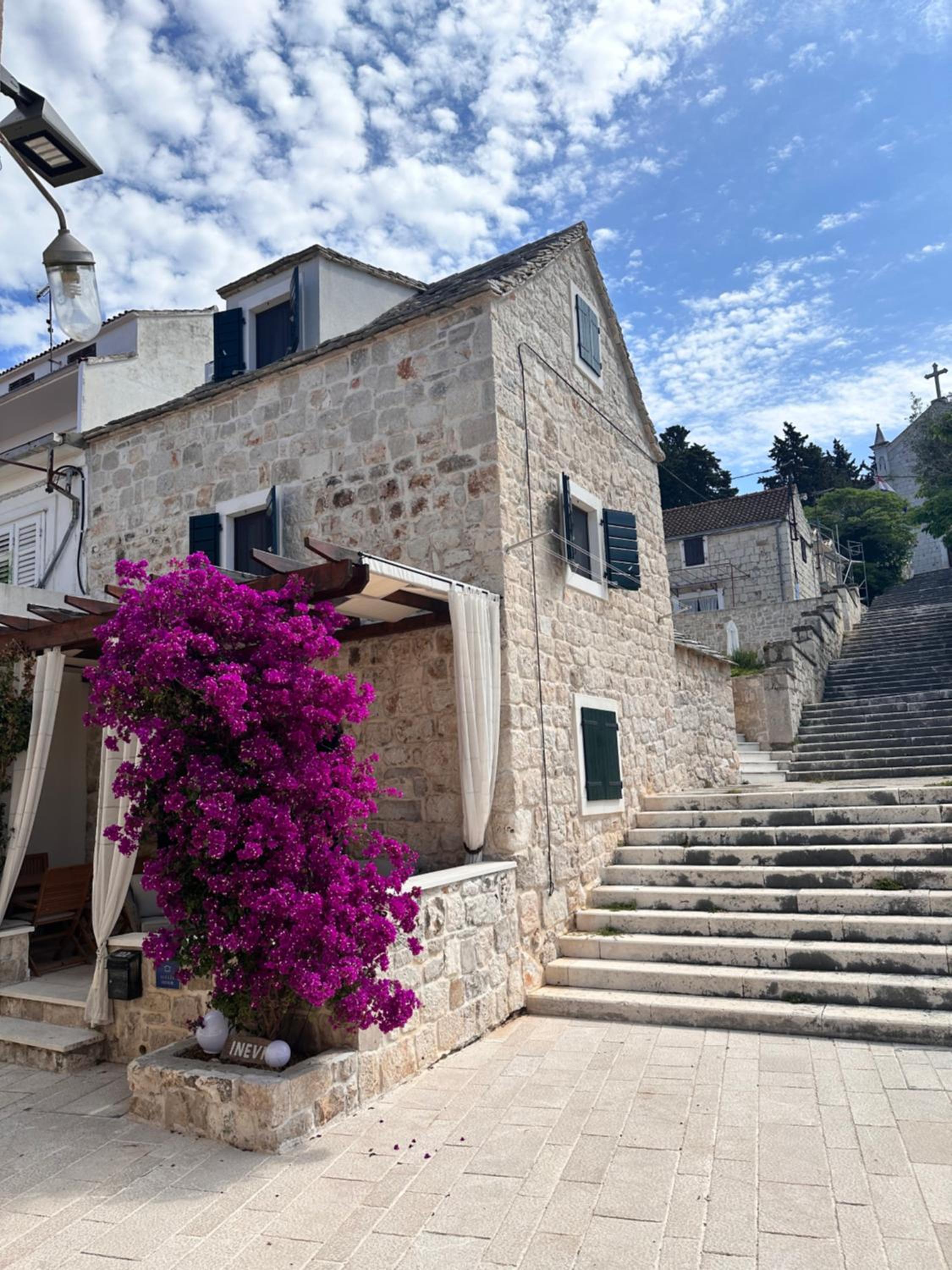 Inevig Holiday home view 5