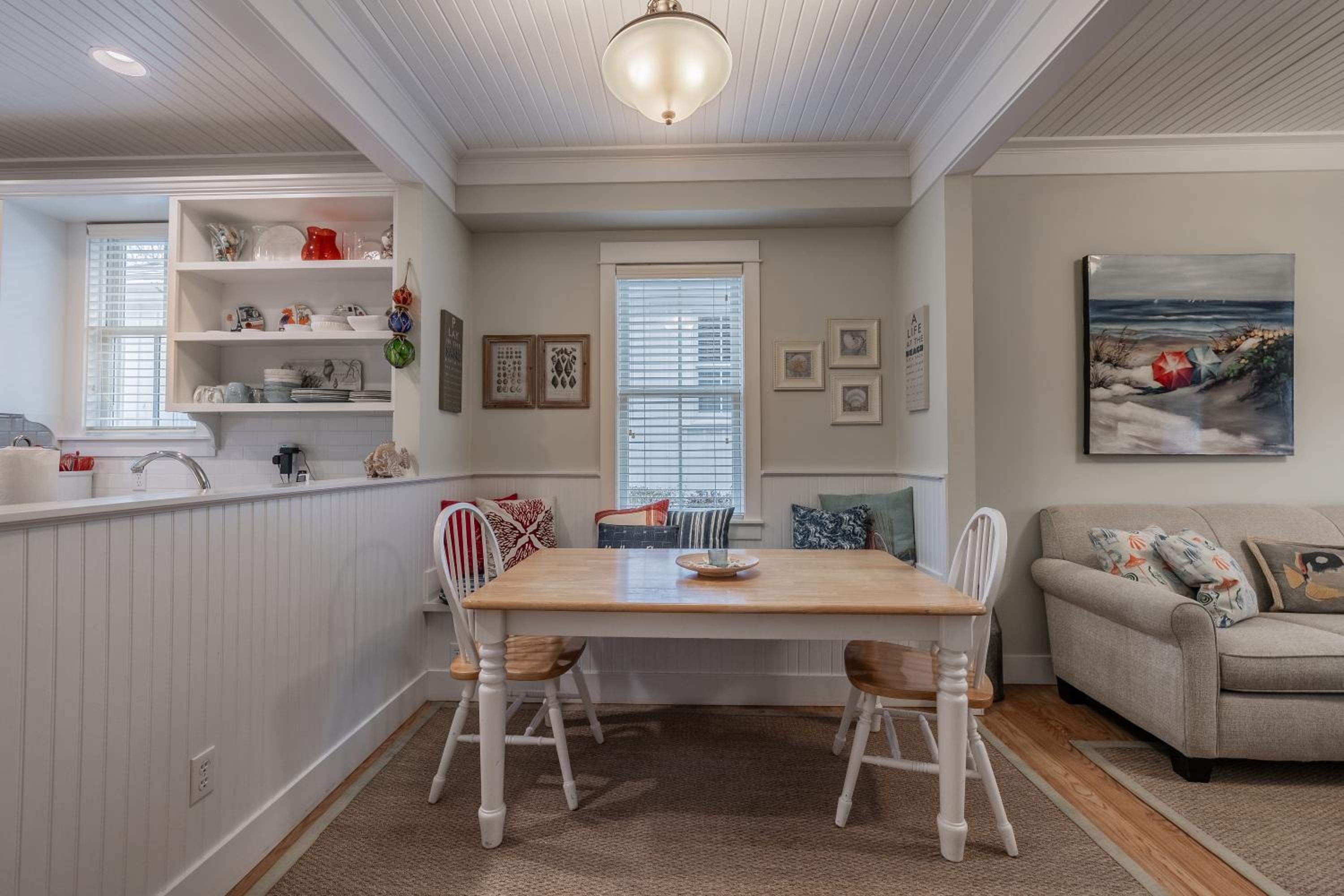 Zinnias Cottage by Seabrook Hospitality