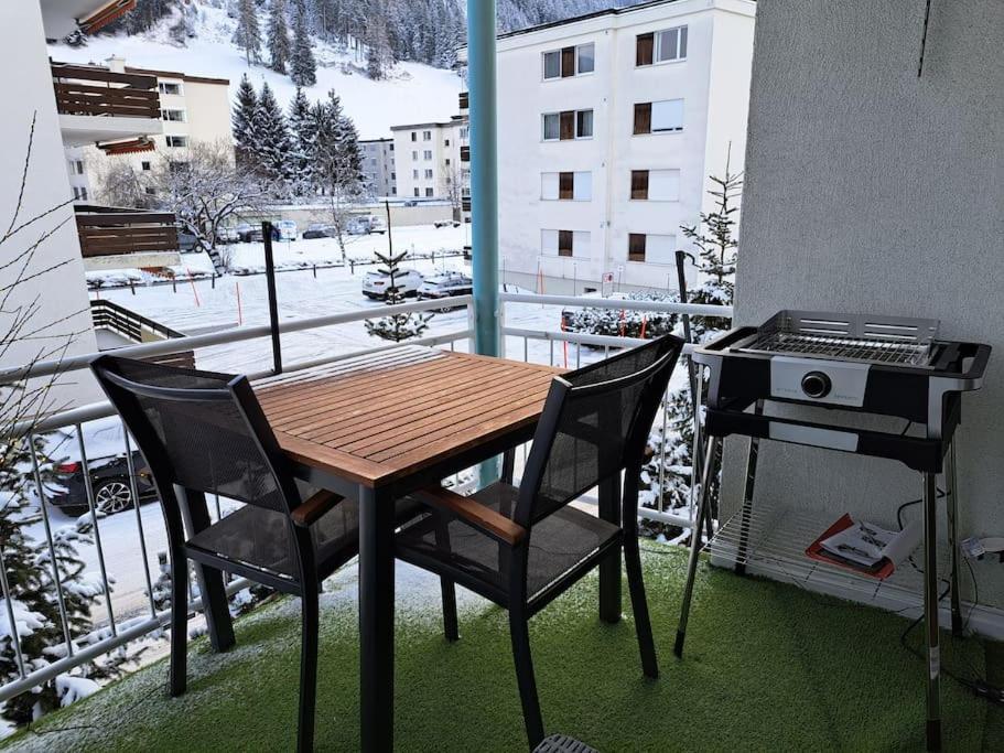 Für 5 Pers neben Talstation Jakobshorn Skipiste vollausgestattete Küche
